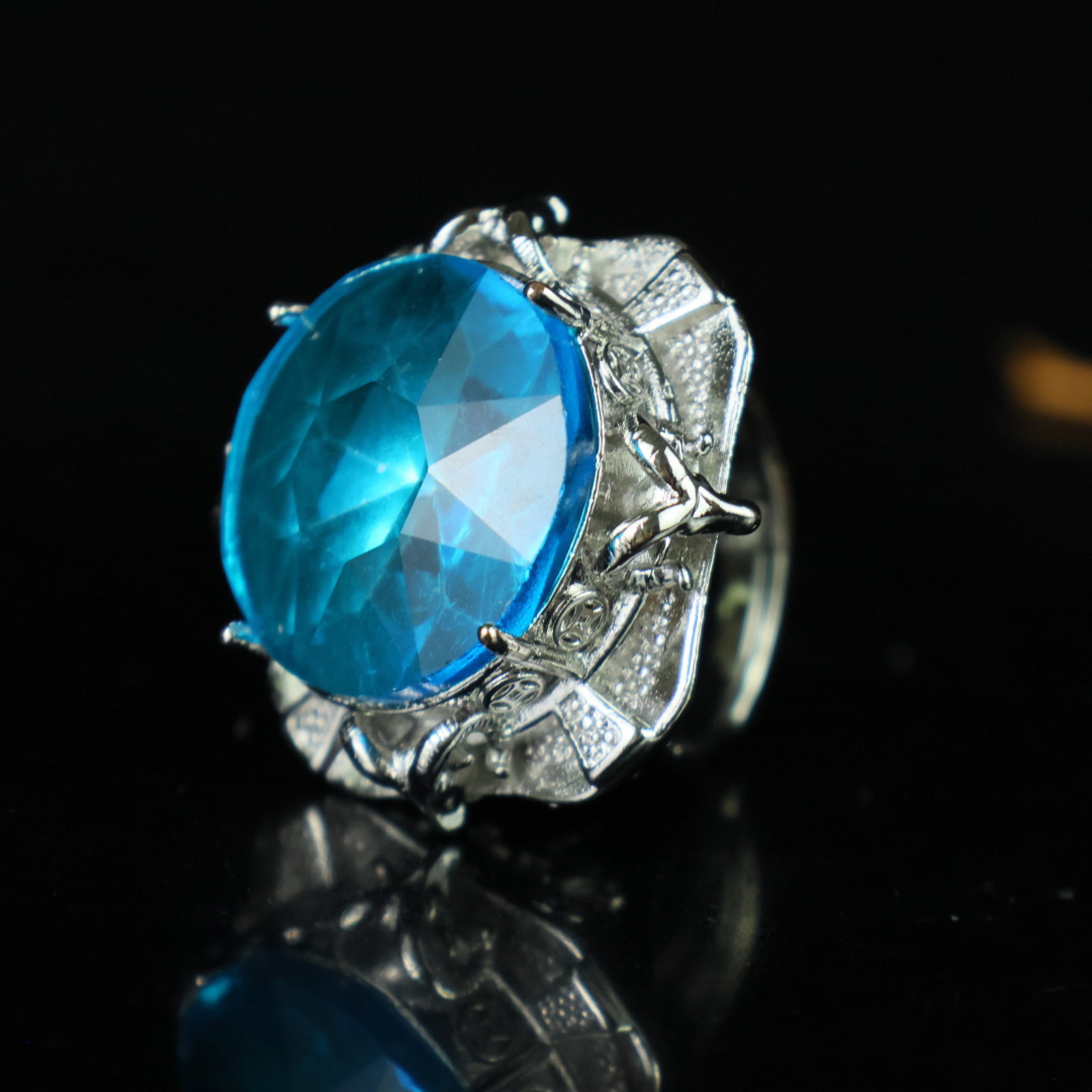 An Exquisite Ring - 3