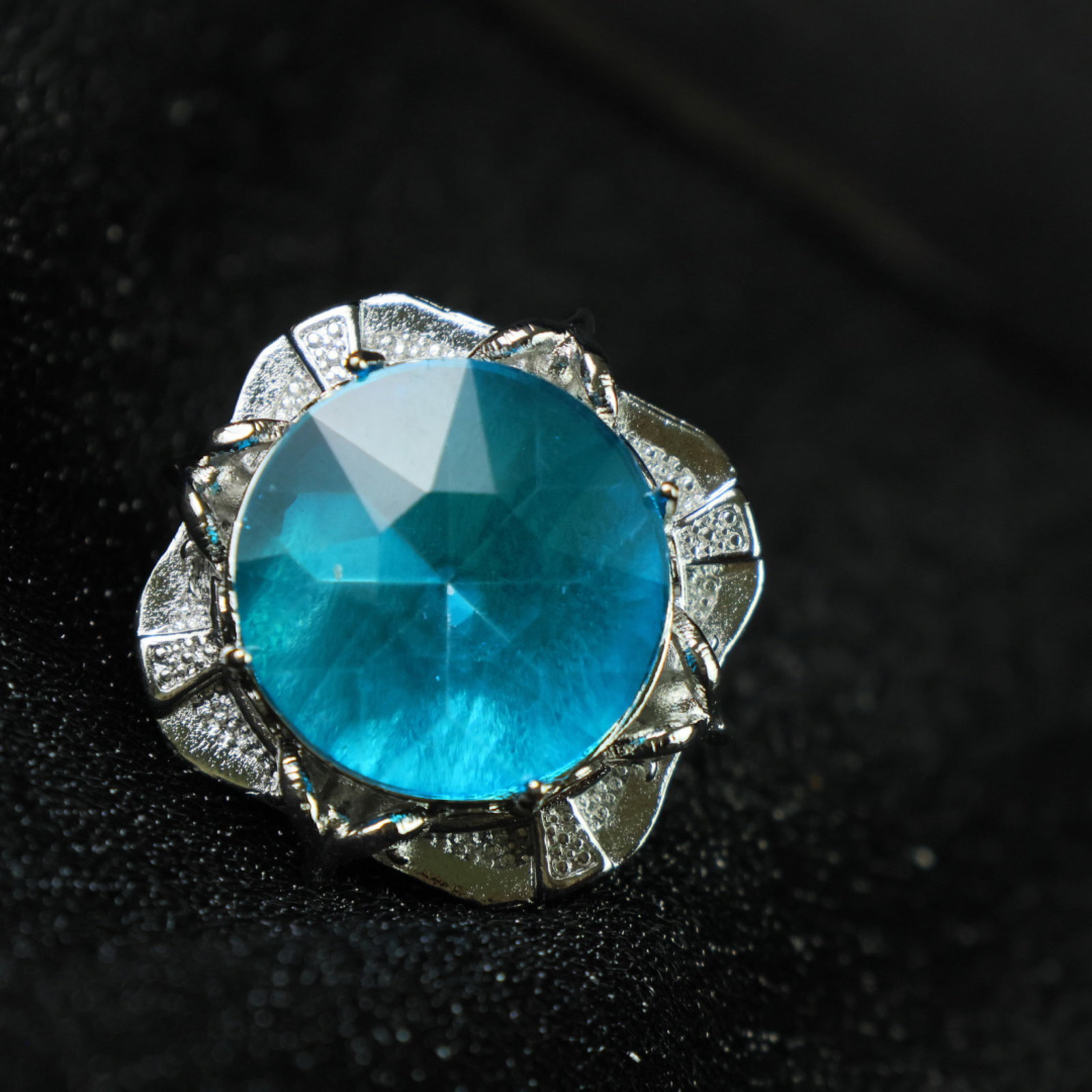 An Exquisite Ring - 7