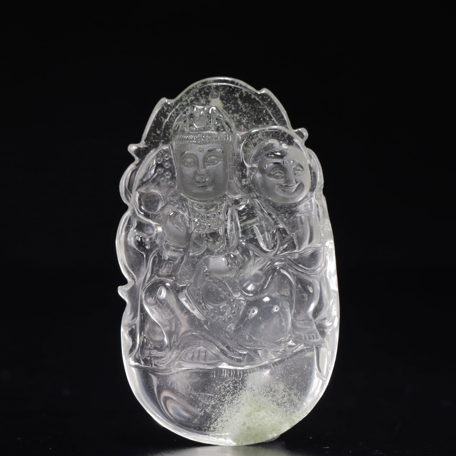 An Exquisite Crystal Character and Story Pattern Pendant: An Exquisite Crystal Character and Story Pattern Pendant,Size:1.8inx0.6inx2.8in,Weight:64g 水晶观音挂件