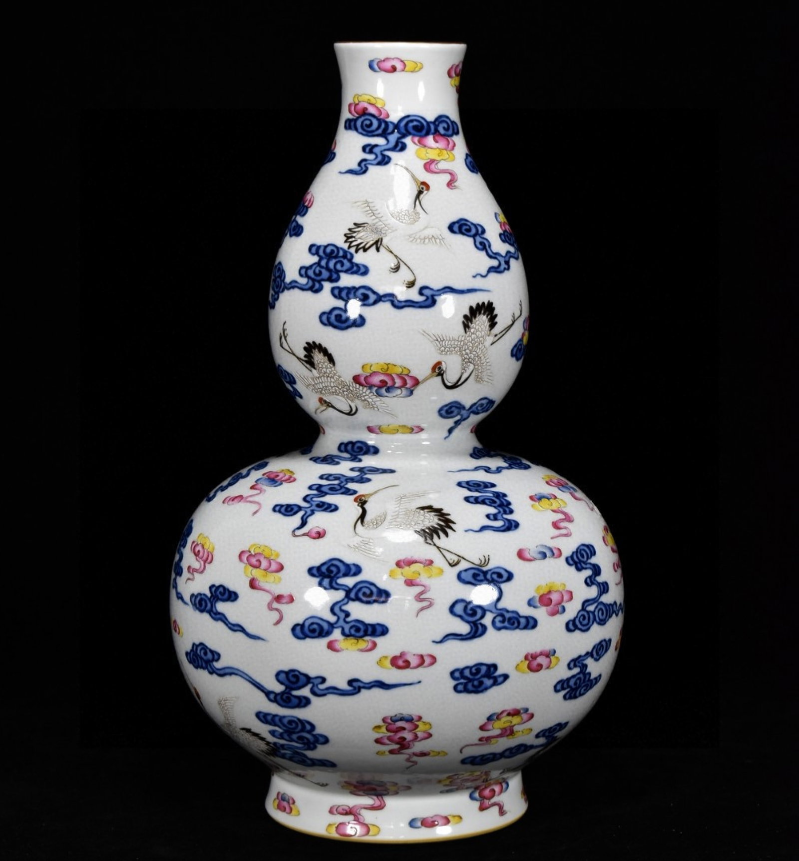 A Rare Blue and White Famille-Rose Auspicious Cloud and Crane Pattern Gourd Vase: A Rare Blue and White Famille-Rose Auspicious Cloud and Crane Pattern Gourd Vase,Qing Dynasty,China,Qianlong Six-character Mark,Size:13inx7.9in 青花粉彩祥云鹤