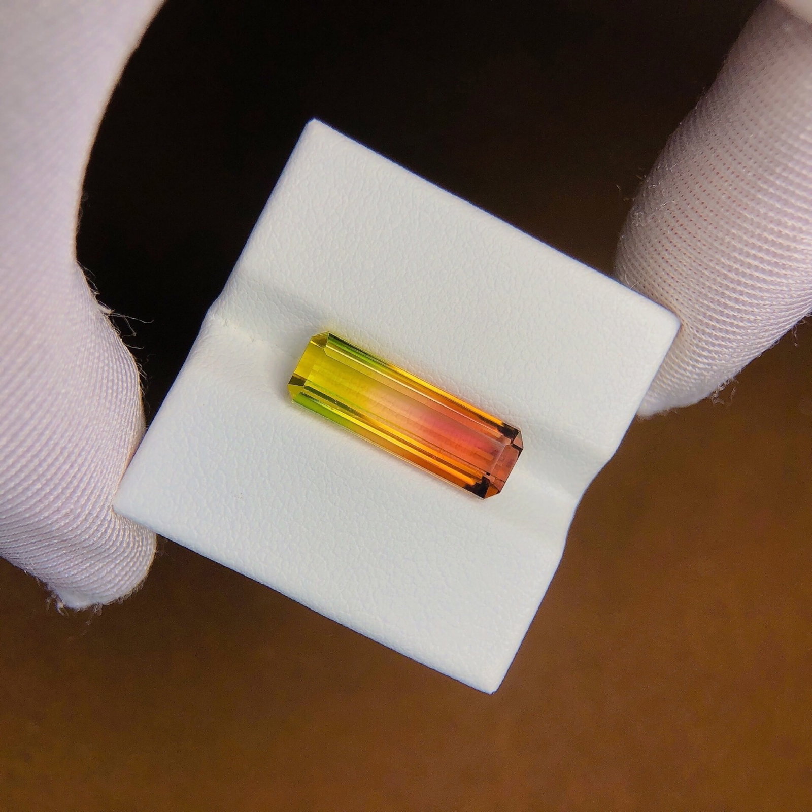 5.56Ctw Natural Tourmaline Loose: 5.56Ctw Natural Tourmaline Loose,Size:17.9mmx6.0mmx4.7mm 5.56Ctw天然碧玺裸石