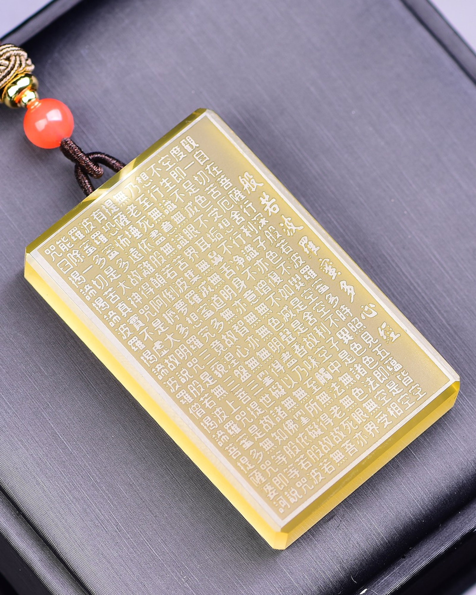 An Exquisite Crystal Scriptures Pendant - 4