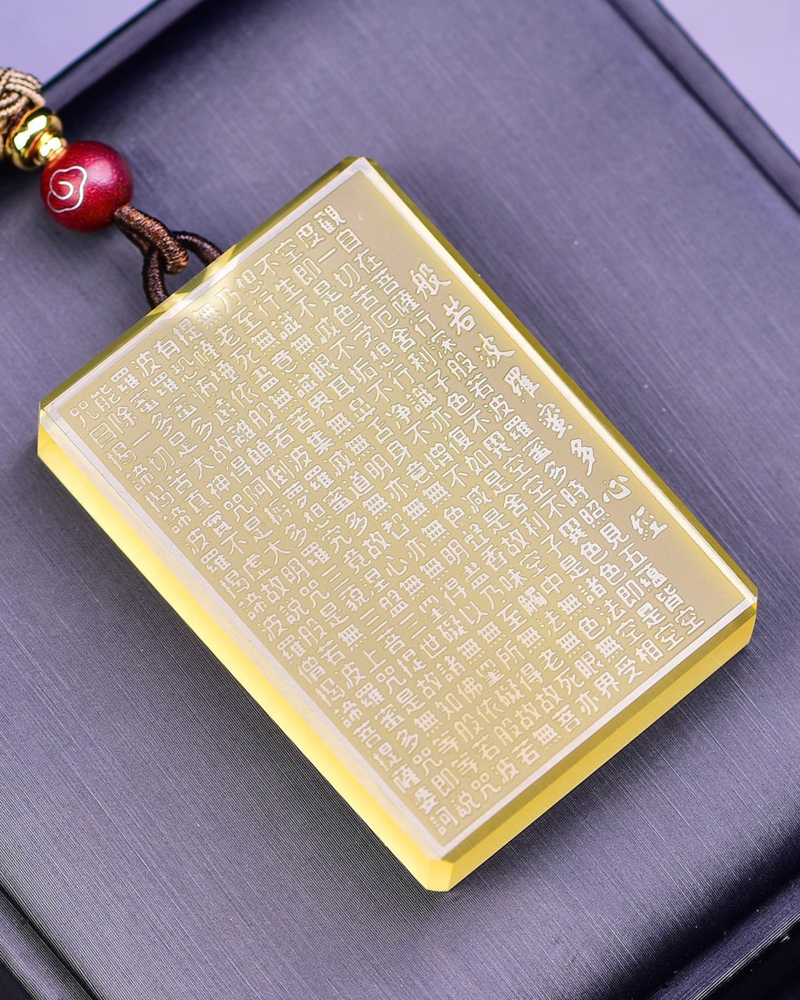 An Exquisite Crystal Scriptures Pendant - 4
