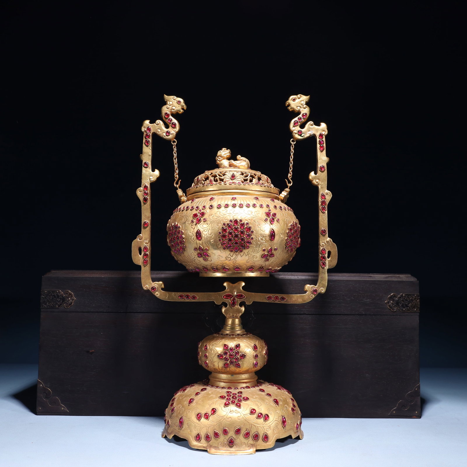 An Exquisite Gilt Bronze Flower Pattern Censer, Inlaid Gems: An Exquisite Gilt Bronze Flower Pattern Censer, Inlaid Gems, Qing Dynasty,China, Qianlong Four-character Mark, Size:9.4inx5.9inx16.9in,(Box)20.9inx13.8inx7.9in,Weight:2600g 铜鎏金