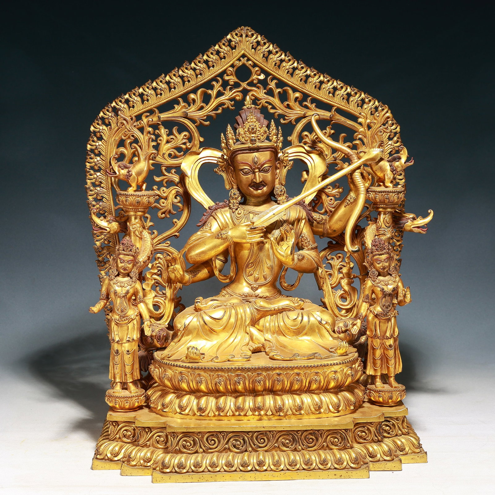 A Solemn Gilt Bronze Statue of Gautama??s Mother: A Solemn Gilt Bronze Statue of Gautama’s Mother,Ming Dynasty,China,Yongle Six-character Mark,Size:16.1inx10.2inx21.7in,Weight:29150g 铜鎏金佛母像,中