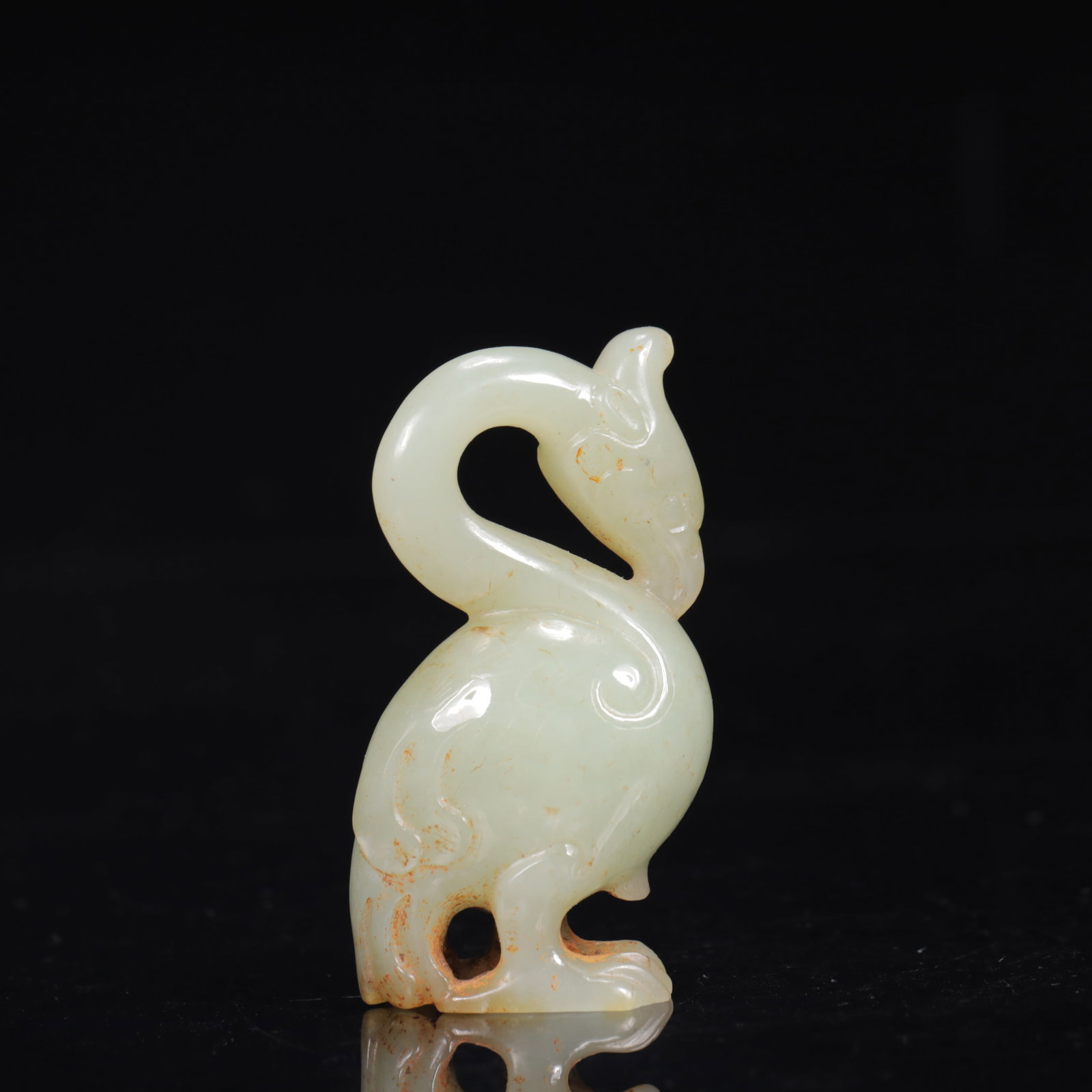 An Exquisite White Jade Phoenix Ornament: An Exquisite White Jade Phoenix Ornament,Qing Dynasty,China,Size:1.6inx0.8inx2.8in,Weight:68g 白玉凤摆件,中国清代