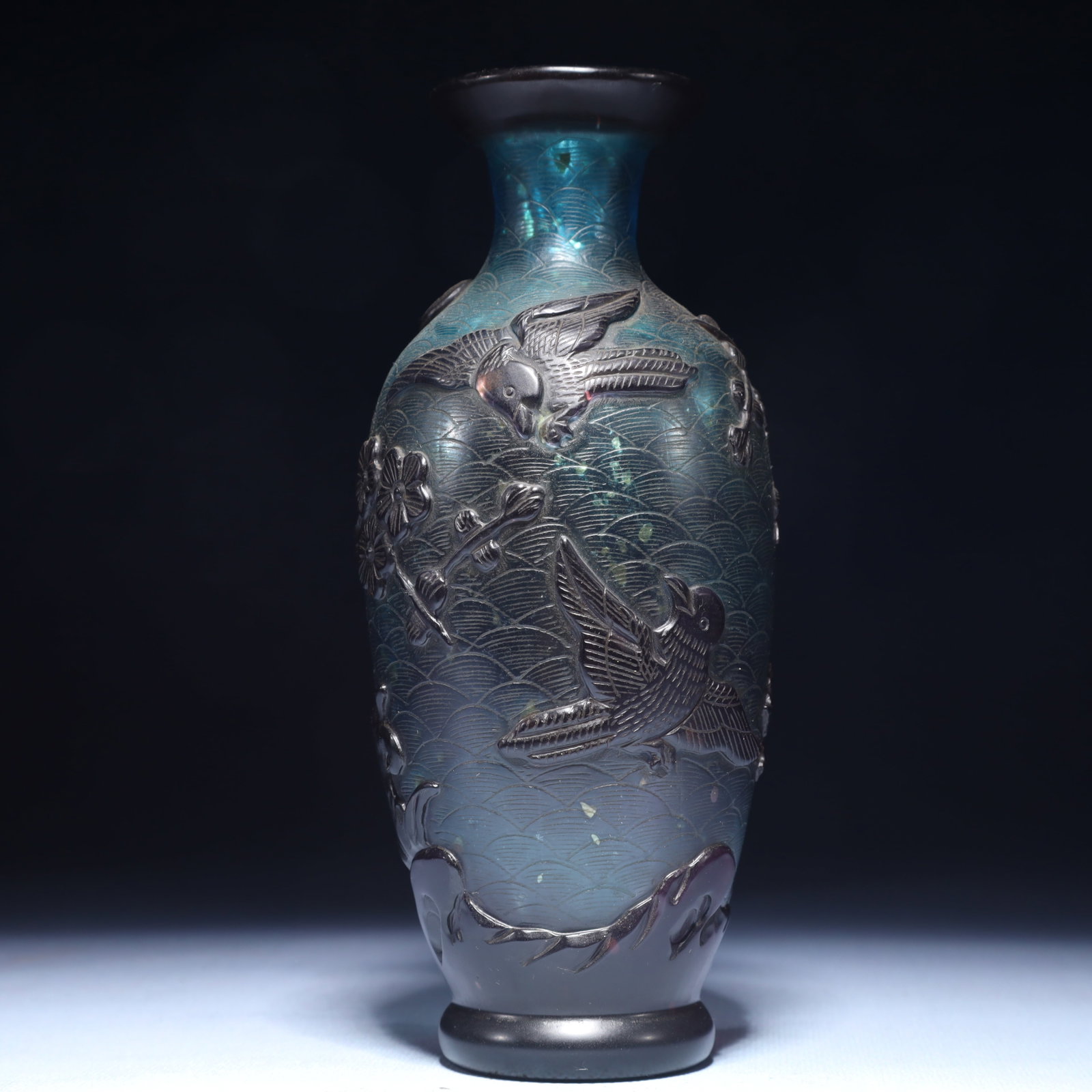 An Exquisite Glass Flower and Bird Pattern Vase: An Exquisite Glass Flower and Bird Pattern Vase,Qing Dynasty,China,Qianlong Four-character Mark,Size:3.1inx7.1in,Weight:250g 琉璃花鸟纹瓶,中国清&#