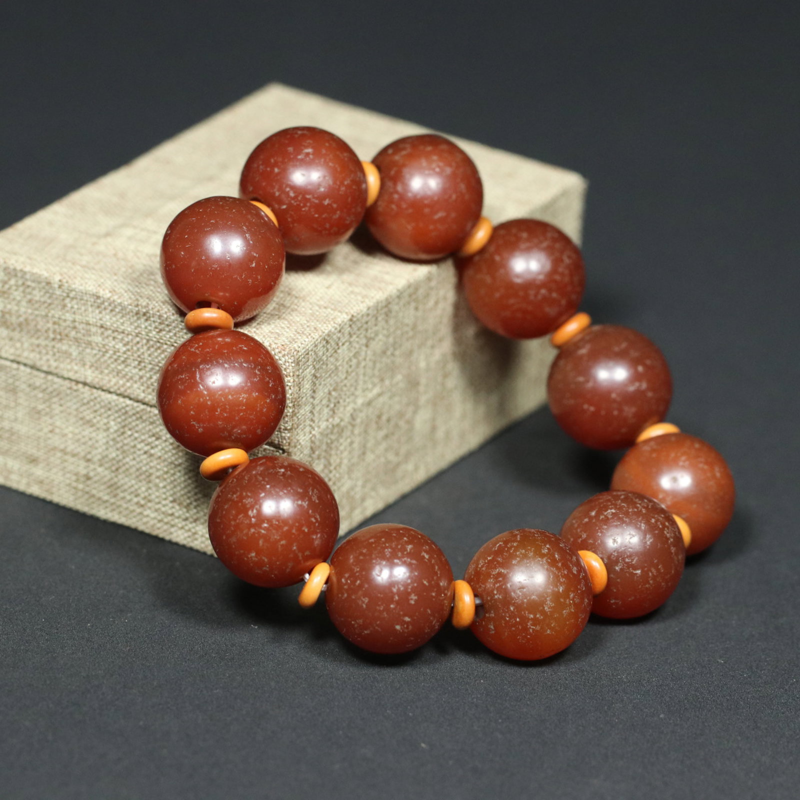 An Exquisite Agate Bracelets - 3