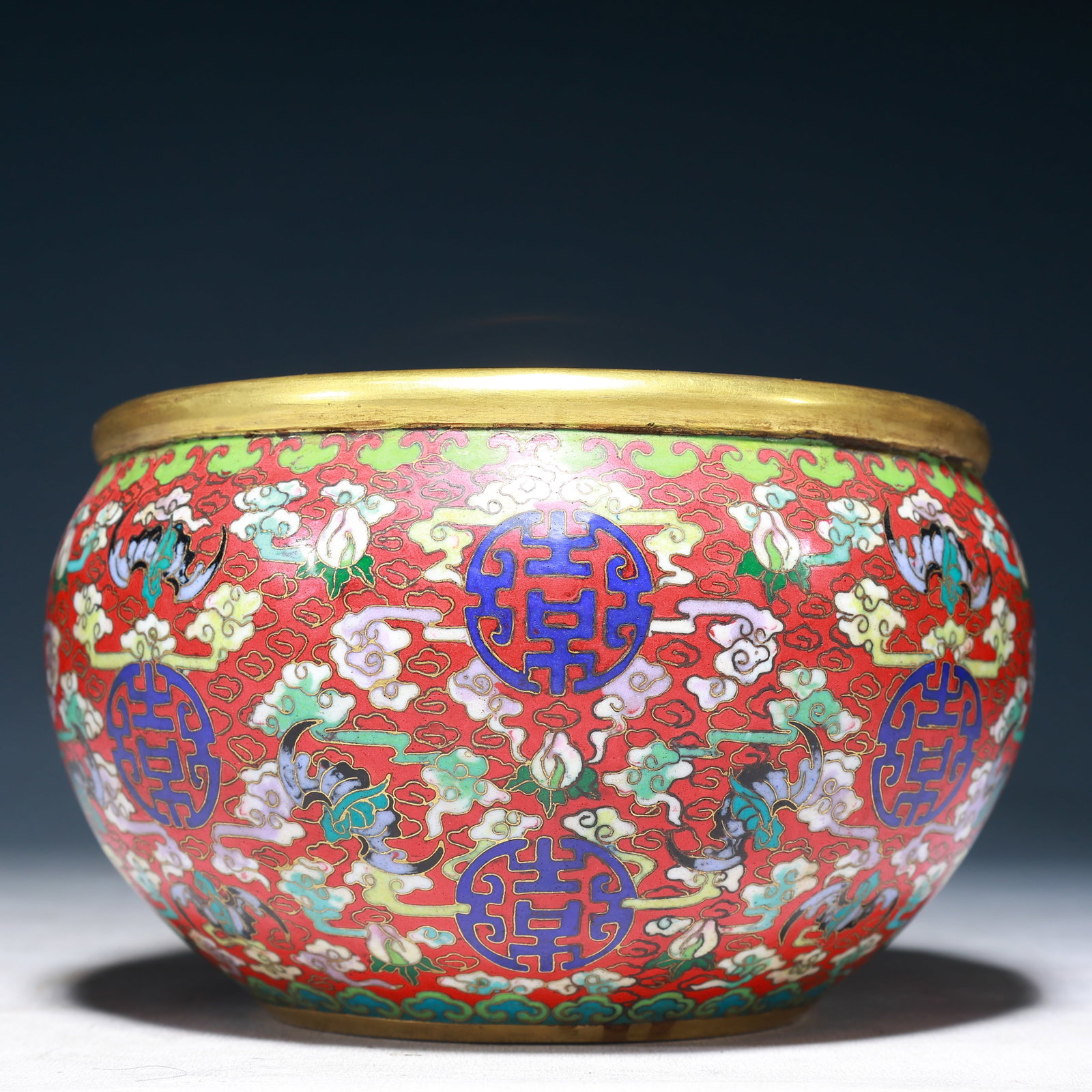 An Exquisite Cloisonne Auspicious Cloud,Bats and Peach Pattern Jar - 2