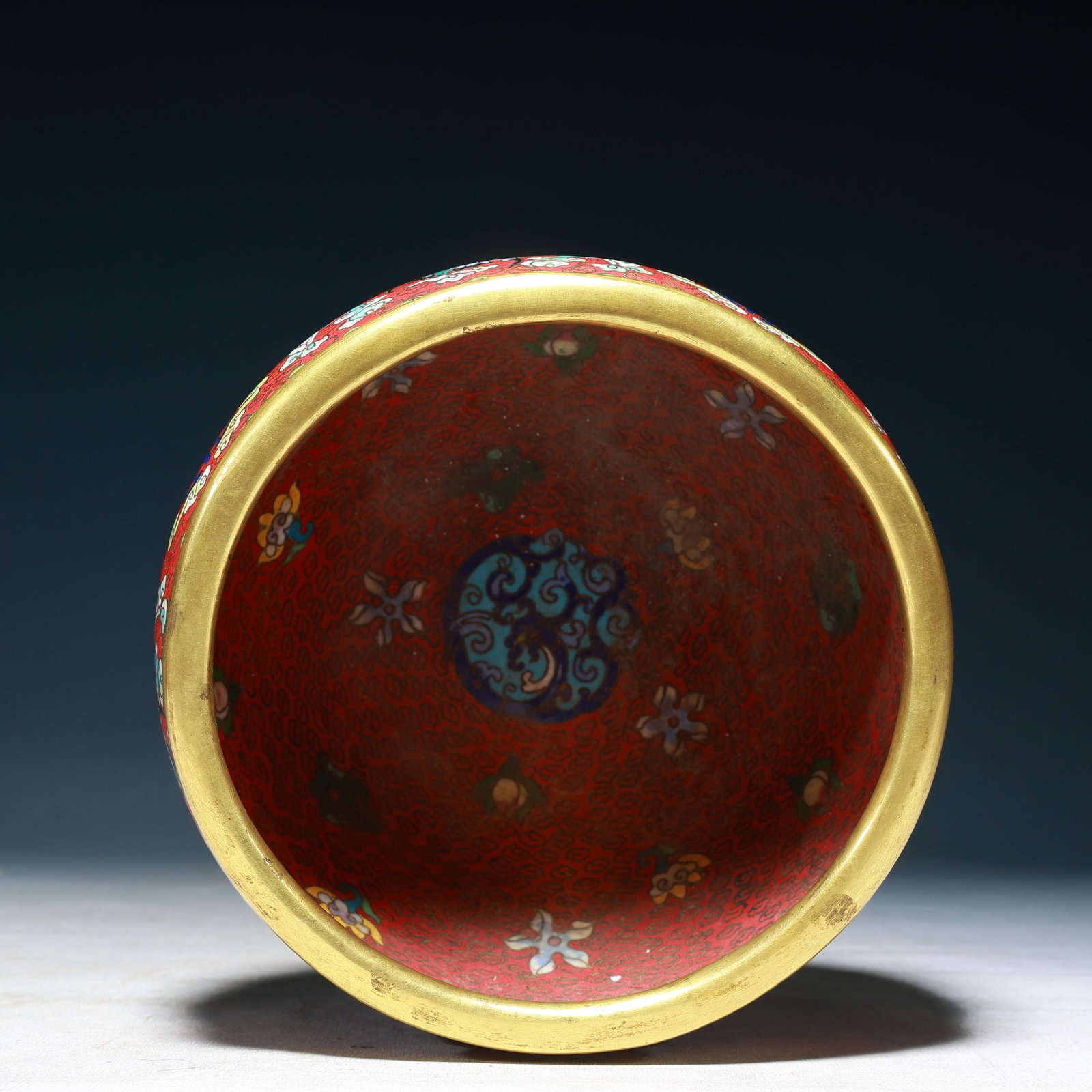 An Exquisite Cloisonne Auspicious Cloud,Bats and Peach Pattern Jar - 6