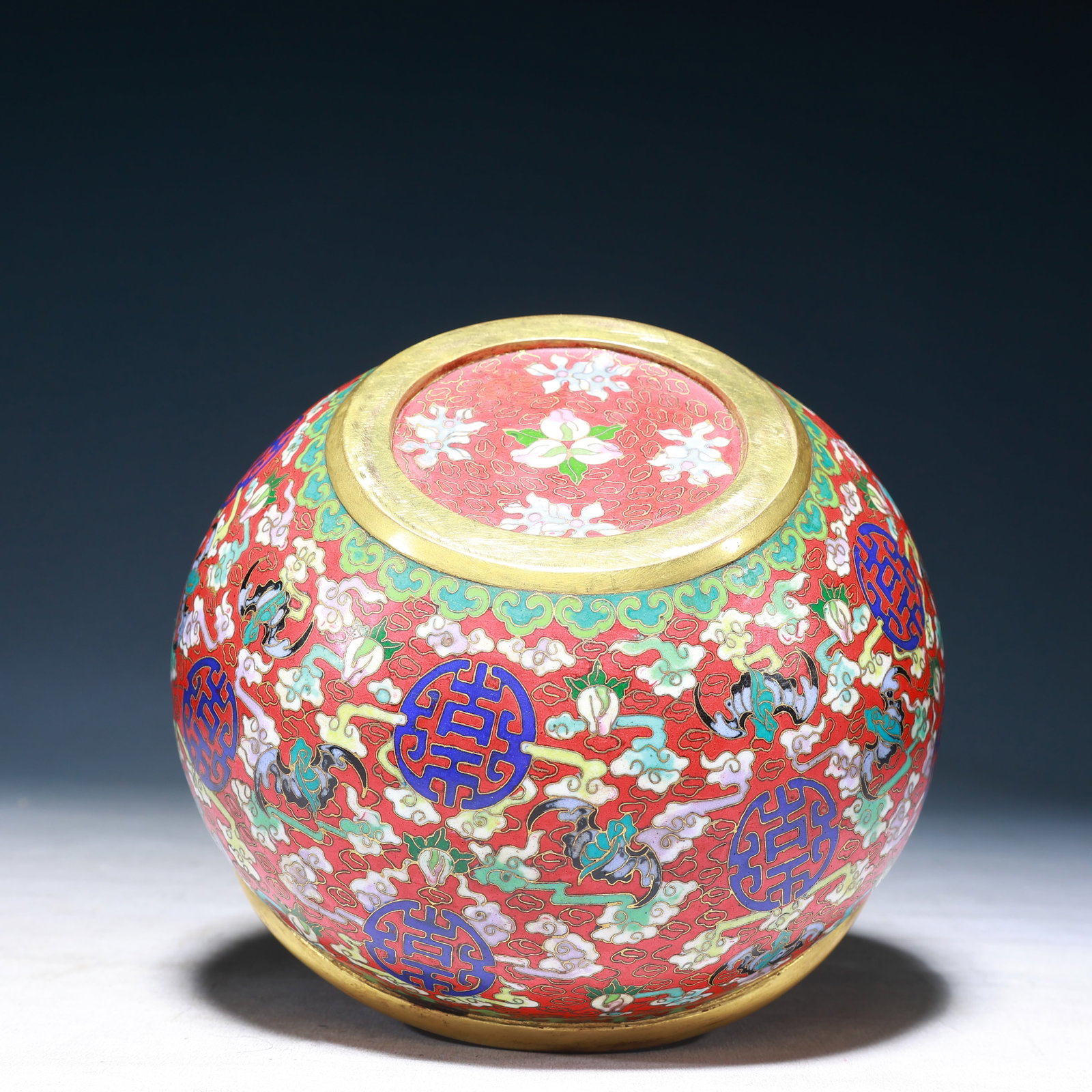 An Exquisite Cloisonne Auspicious Cloud,Bats and Peach Pattern Jar - 7