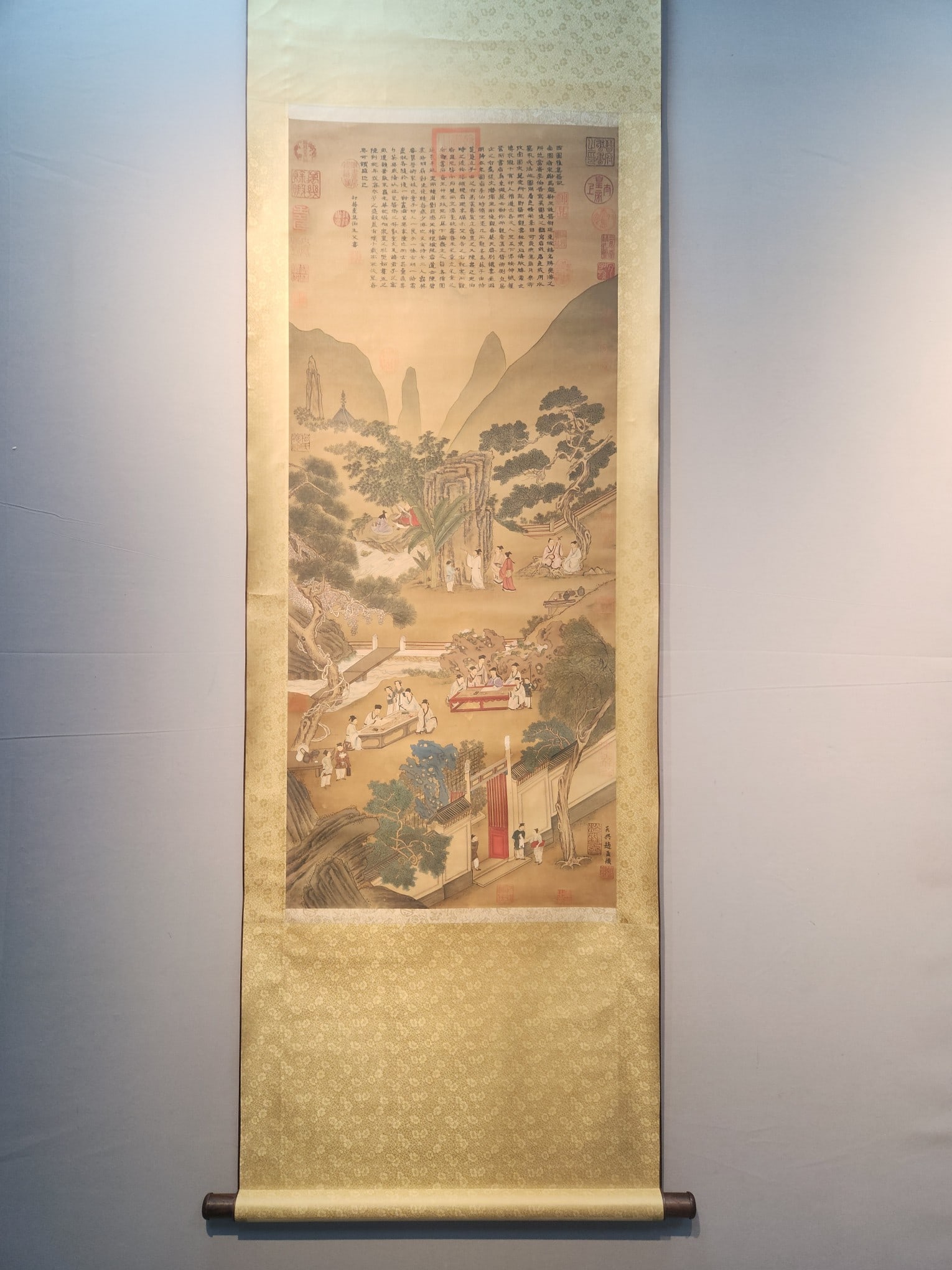 A Chinese Vertical Scroll Ink Painting of Landscape and Figure on Silk,Zhao Mengfu: A Chinese Vertical Scroll Ink Painting of Landscape and Figure on Silk,Zhao Mengfu,Size:(Without frame)48.8inx20.5in 一幅中国水墨绢本山水