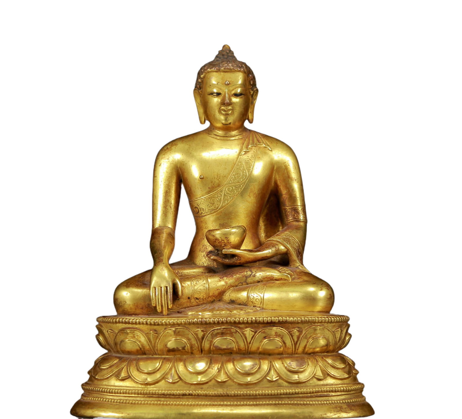 An Exquisite Gilt Bronze Statue of Sakyamuni: An Exquisite Gilt Bronze Statue of Sakyamuni,Ming Dynasty, China,Size:5.9inx3.9inx7.9in,Weight:2220g 铜鎏金释迦摩尼像，明代