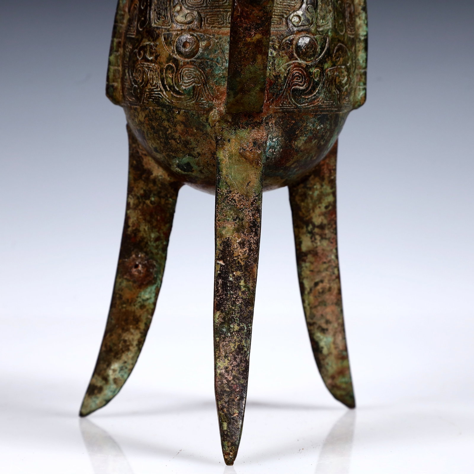 A Rare Bronze Goblet - 12