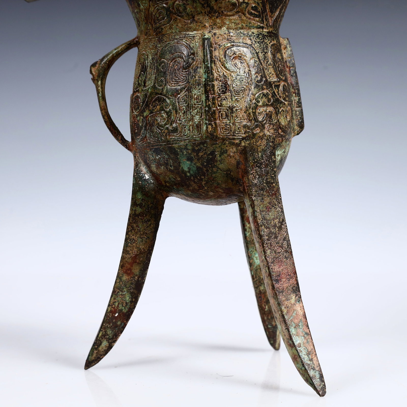 A Rare Bronze Goblet - 3