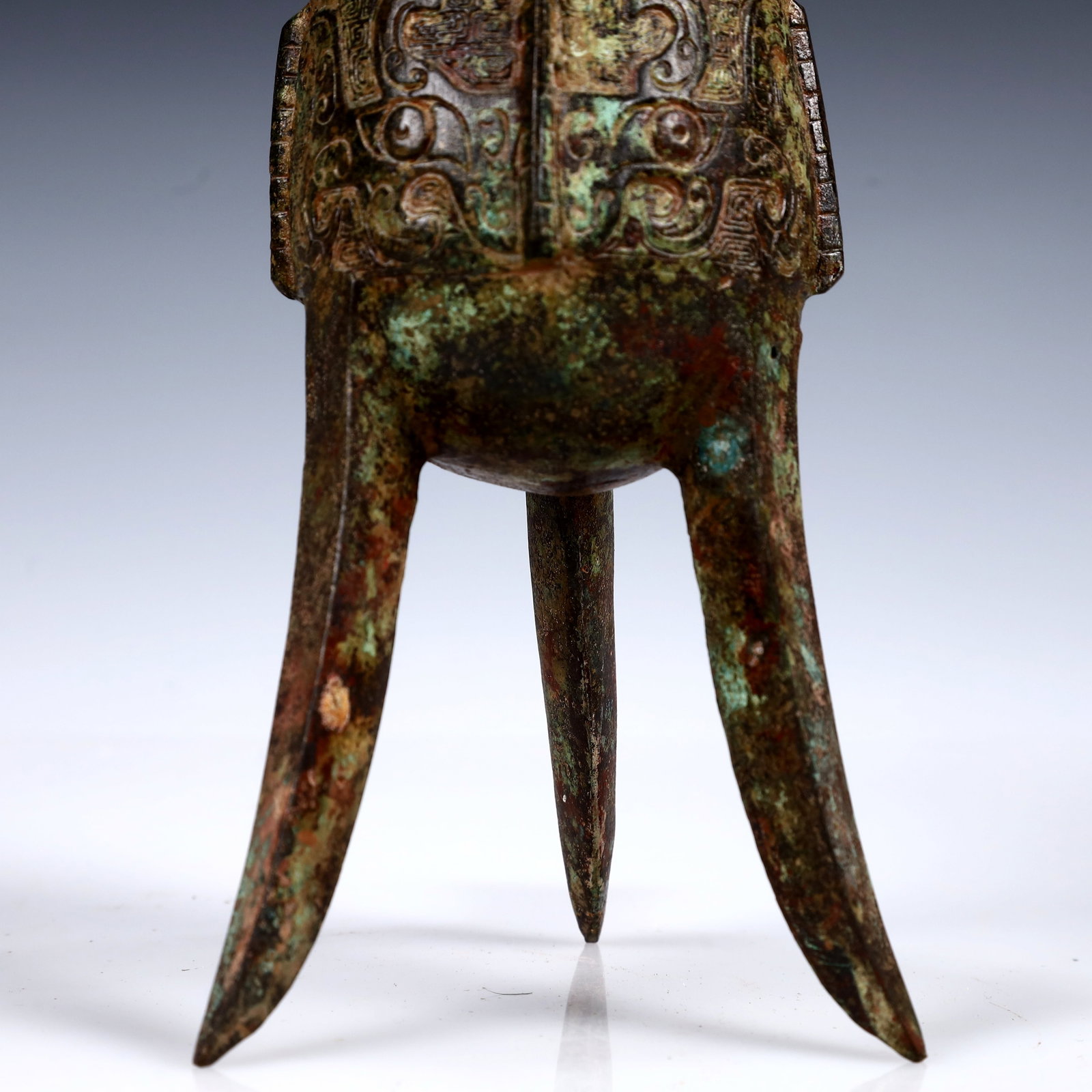 A Rare Bronze Goblet - 7