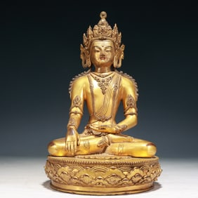 A Solemn Gilt Bronze Statue of Avalokitesvara