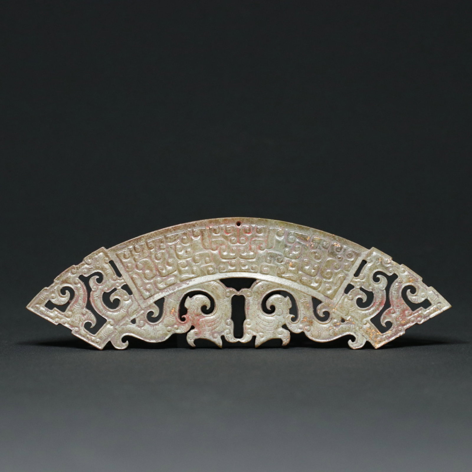 An Exquisite White Jade Dragon and Phoenix Pattern Pendant: An Exquisite White Jade Dragon and Phoenix Pattern Pendant,Han Dynasty,China,Size:6.5inx2inx0.2in,Weight:76.6g 白玉龙凤纹挂件,中国汉代