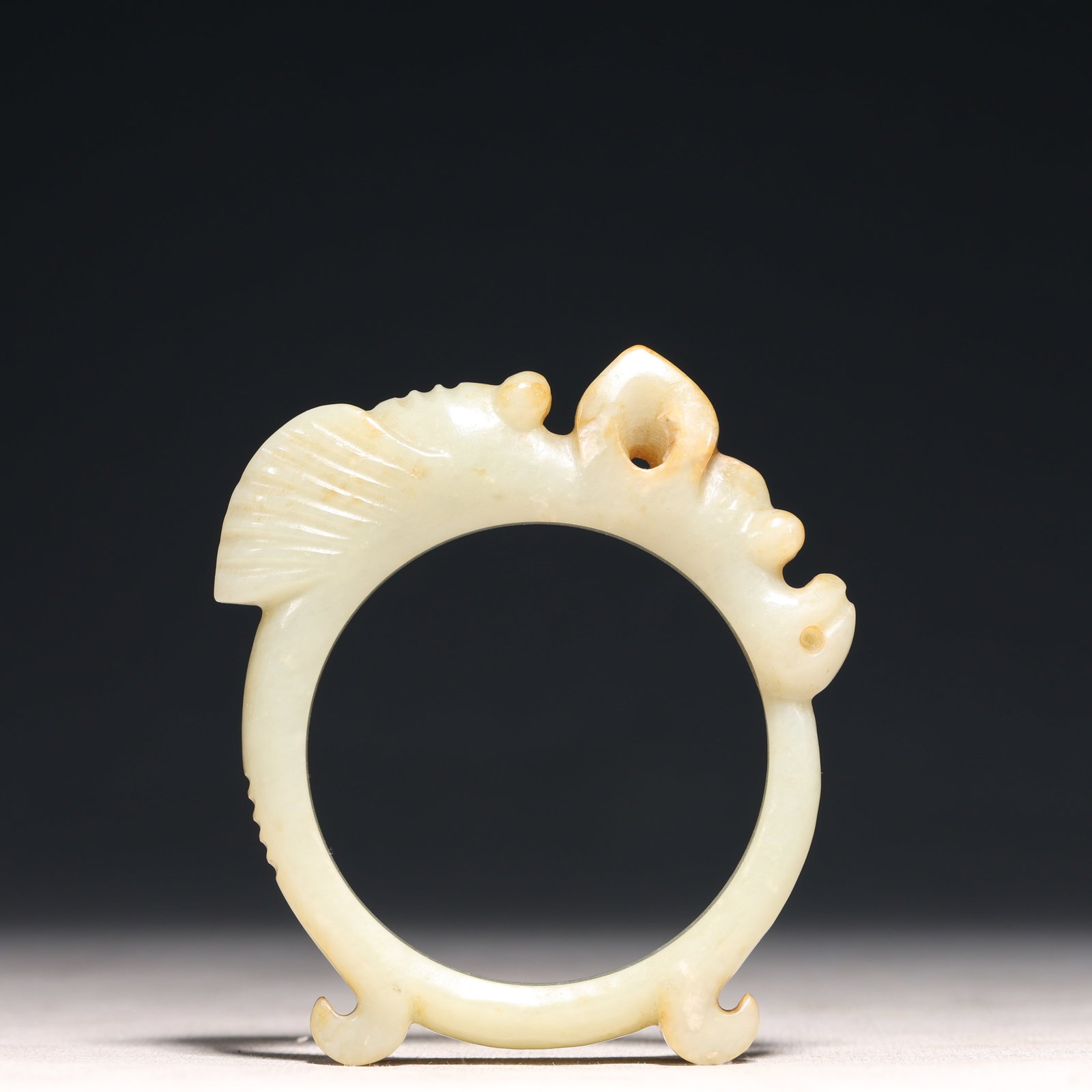 An Archaic Hongshan Culture White Jade Cicada Pattern Bracelets: An Archaic Hongshan Culture White Jade Cicada Pattern Bracelets,Ancient Time, China,Size:3.1inx3.5in,Weight:85g 红山文化白玉蝉纹手镯,中