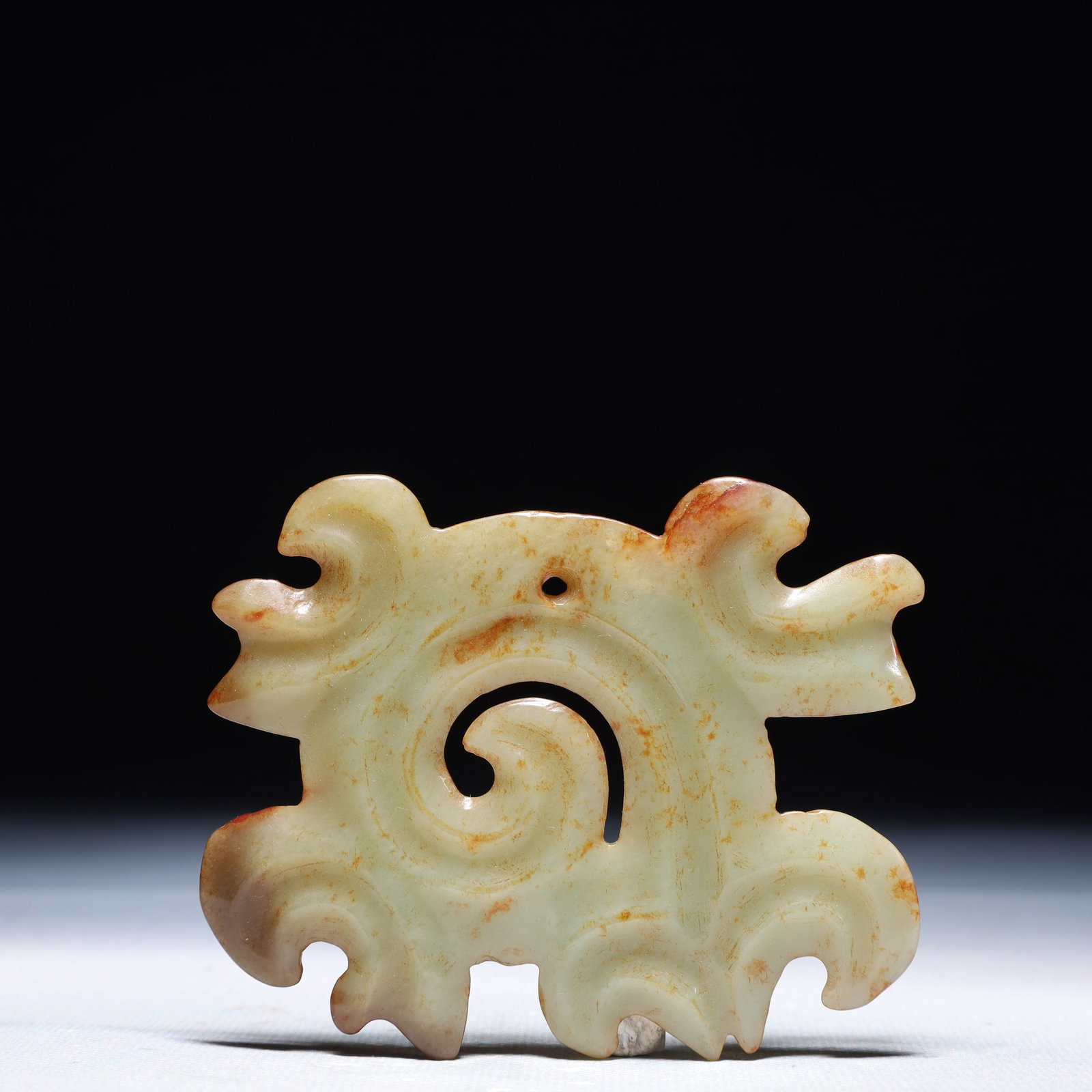 An Archaic Hongshan Culture White Jade Pendant: An Archaic Hongshan Culture White Jade Pendant,Ancient Time,China,Size:3.5inx2.8in,Weight:49.6g 红山文化白玉挂件,中国新石器