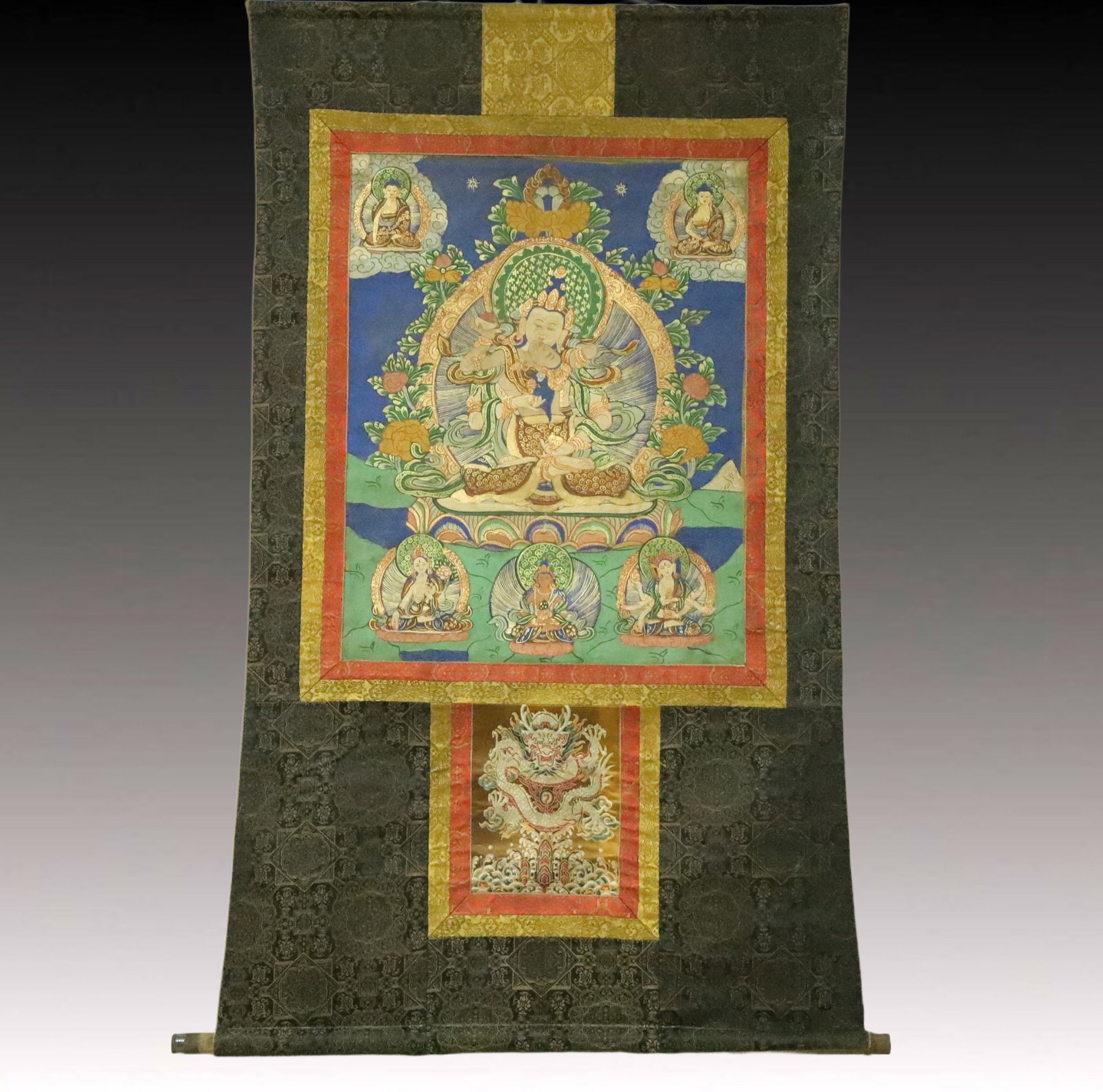 A Rare Brocade Painted Color Statue of Bodhisattva Tangka: A Rare Brocade Painted Color Statue of Bodhisattva Tangka,Qing Dynasty, China,Size:37inx60.6in 织锦彩绘菩萨像唐卡,中国清代