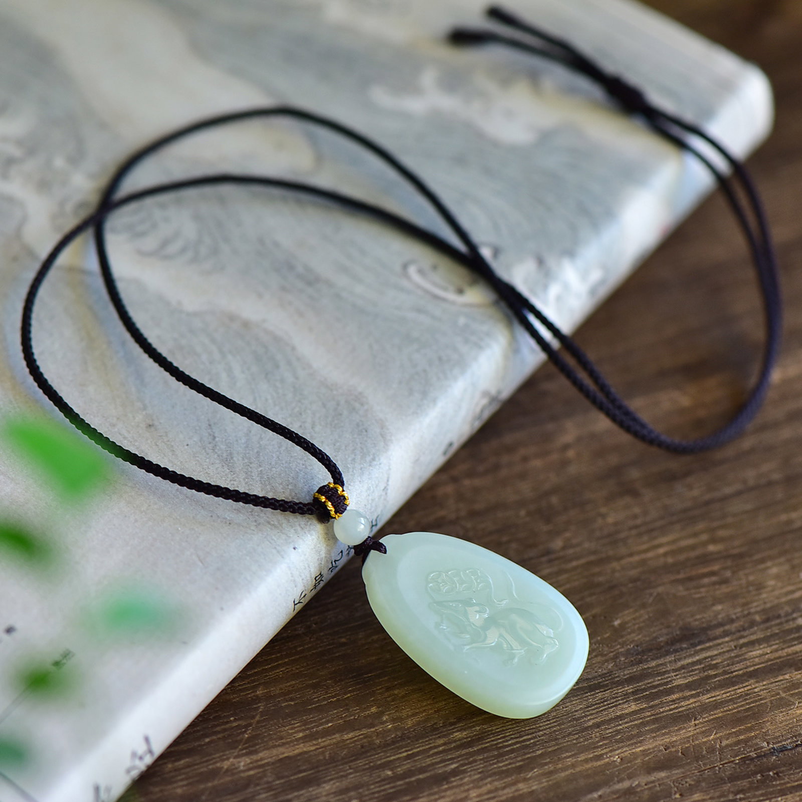An Exquisite White Jade Mouse Pattern Pendant - 3