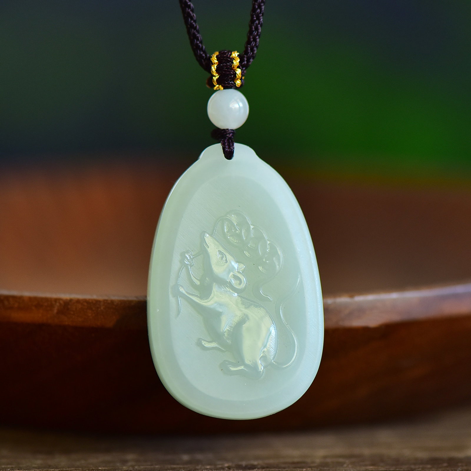 An Exquisite White Jade Mouse Pattern Pendant - 4