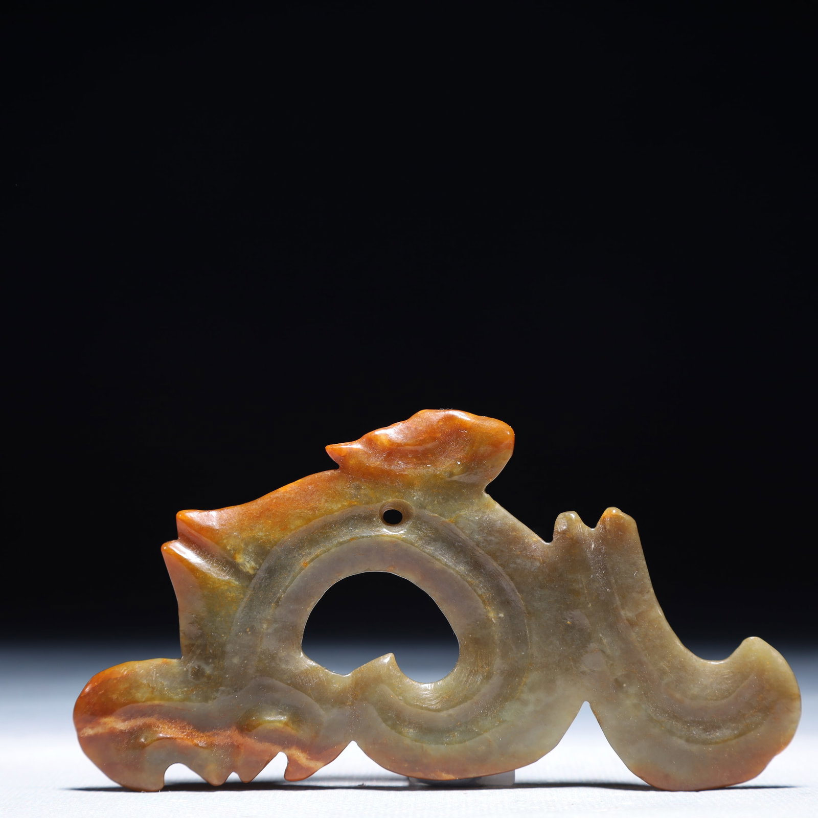 An Archaic Hongshan Culture Green Jade Pendant: An Archaic Hongshan Culture Green Jade Pendant,Ancient Time,China,Size:4.5inx2.2in,Weight:56.7g 红山文化青玉挂件,中国新石器