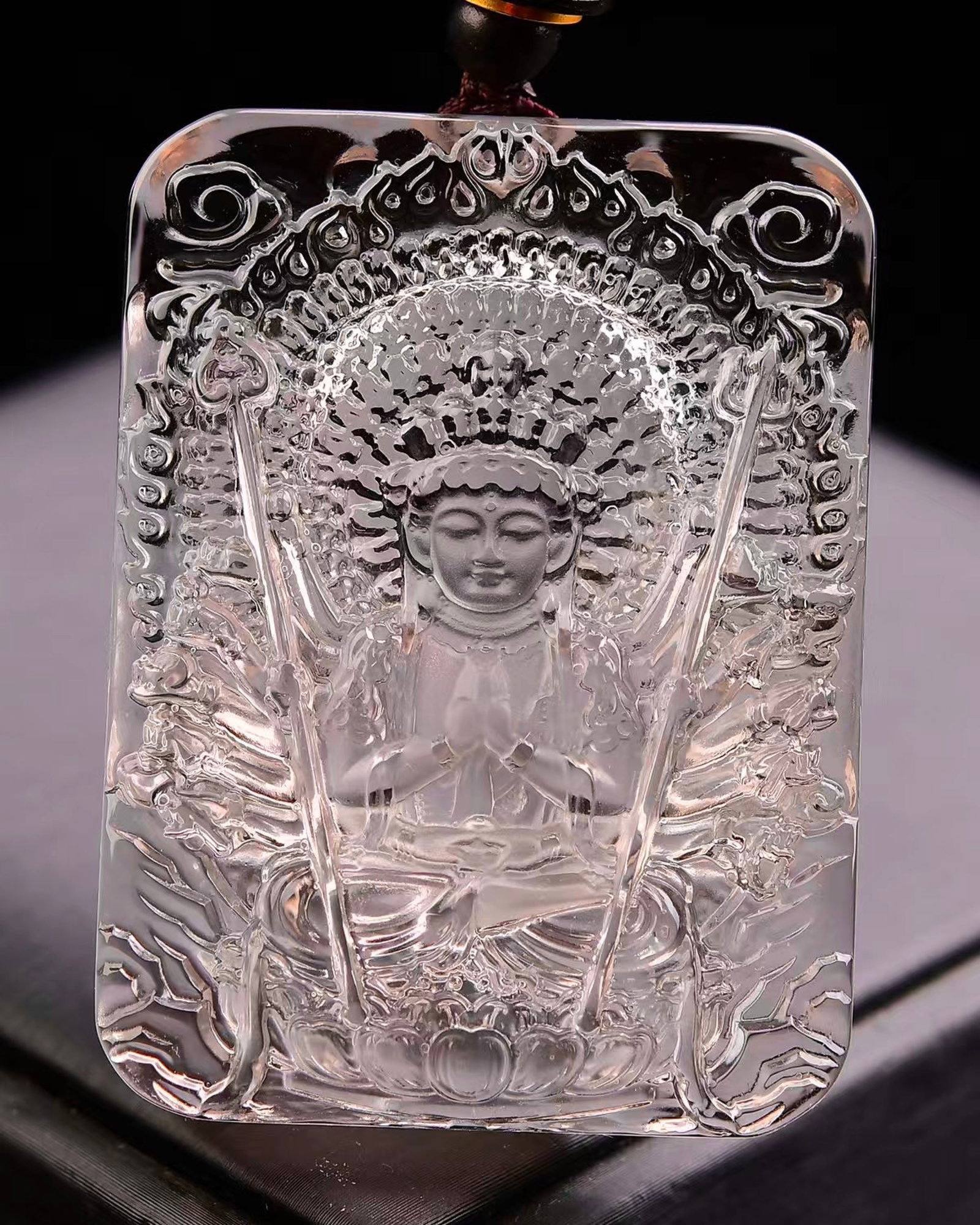 An Exquisite Crystal Statue of Thousand-hand Guanyin Pattern Pendant (1 of 5)