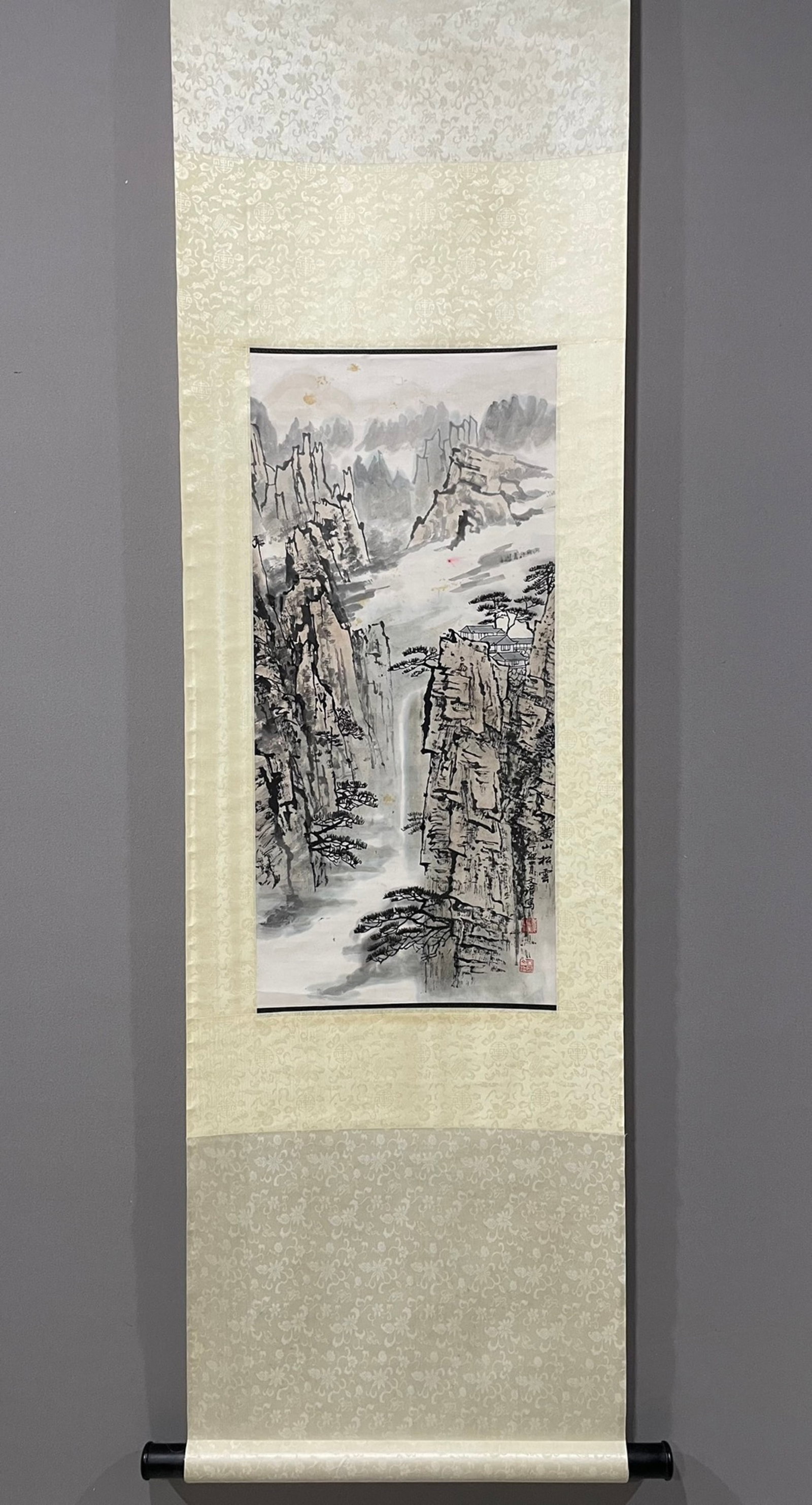 A Chinese Vertical Scroll Ink Painting of Landscape on Paper,Song Wenzhi: A Chinese Vertical Scroll Ink Painting of Landscape on Paper,Song Wenzhi,Size:27.2inx12.6in 一幅中国水墨山水画立轴,宋文