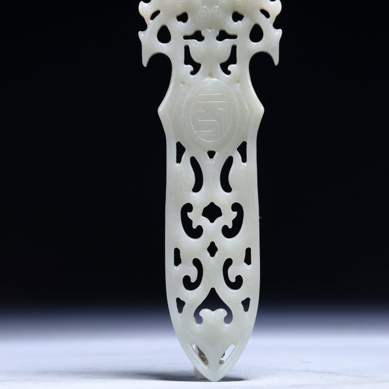 An Exquisite White Jade Dragon Pattern Sword - 4