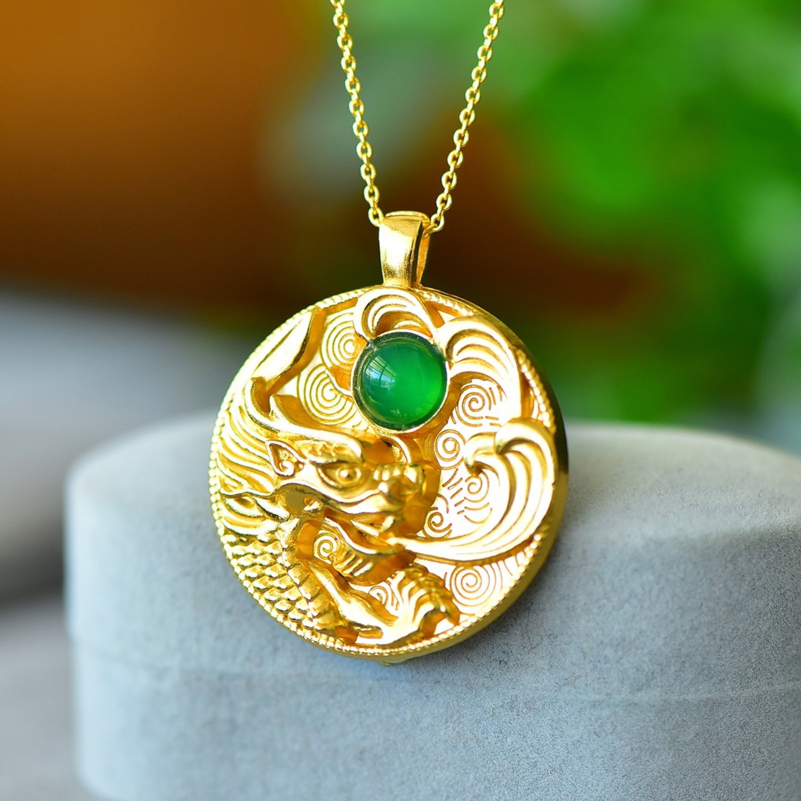 An Exquisite Dragon Pattern Pendant - 2