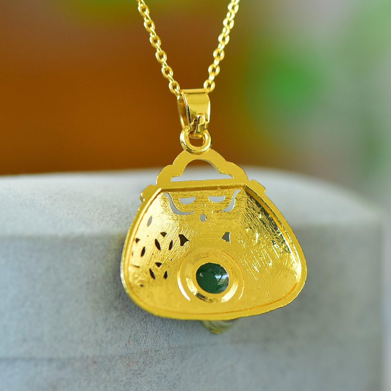 An Exquisite Pendant - 5