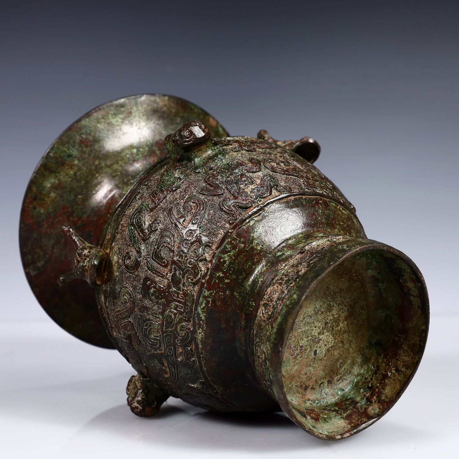 A Rare Bronze Beast Pattern Vase - 10