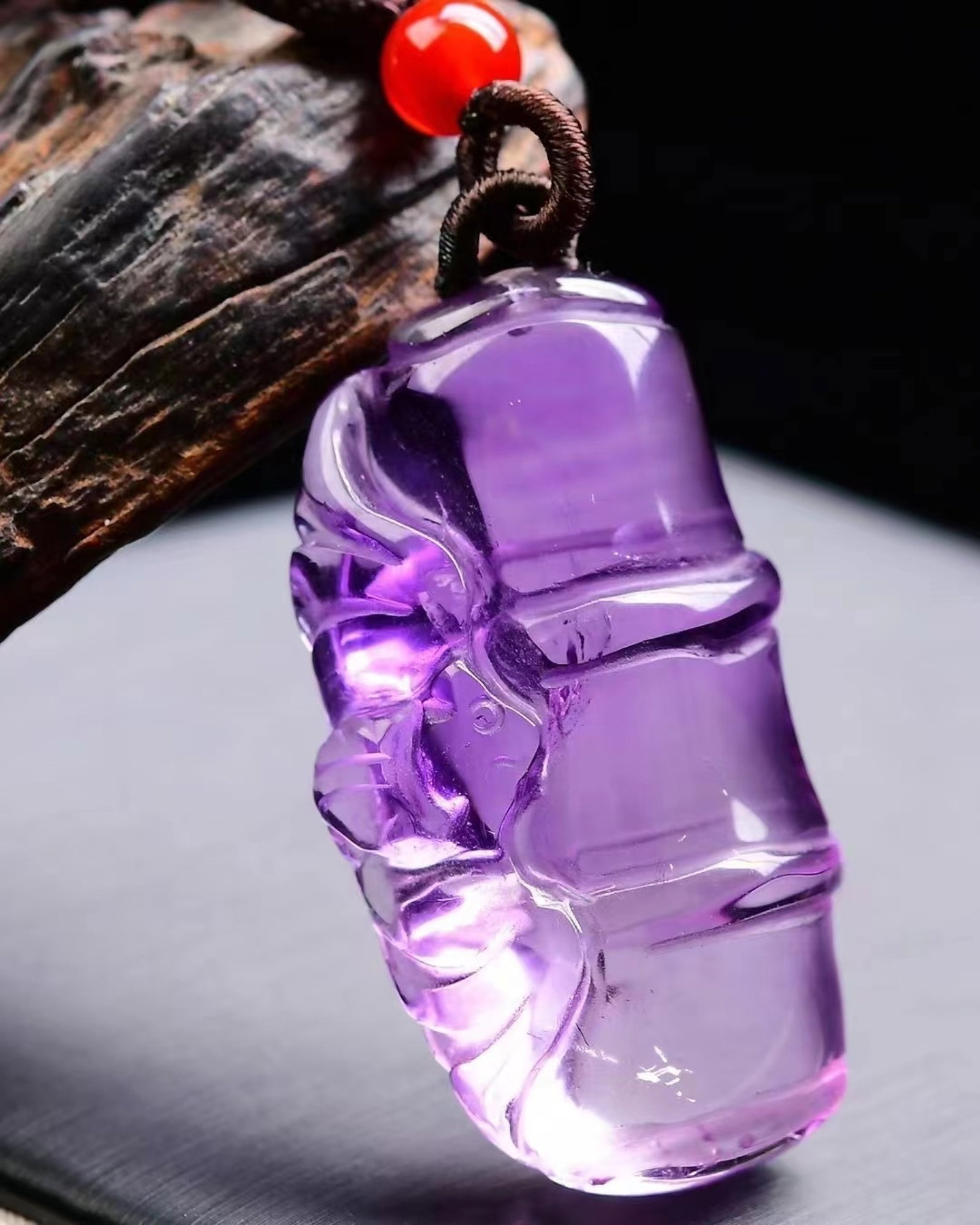 An Exquisite Crystal Bats Pattern Pendant - 3