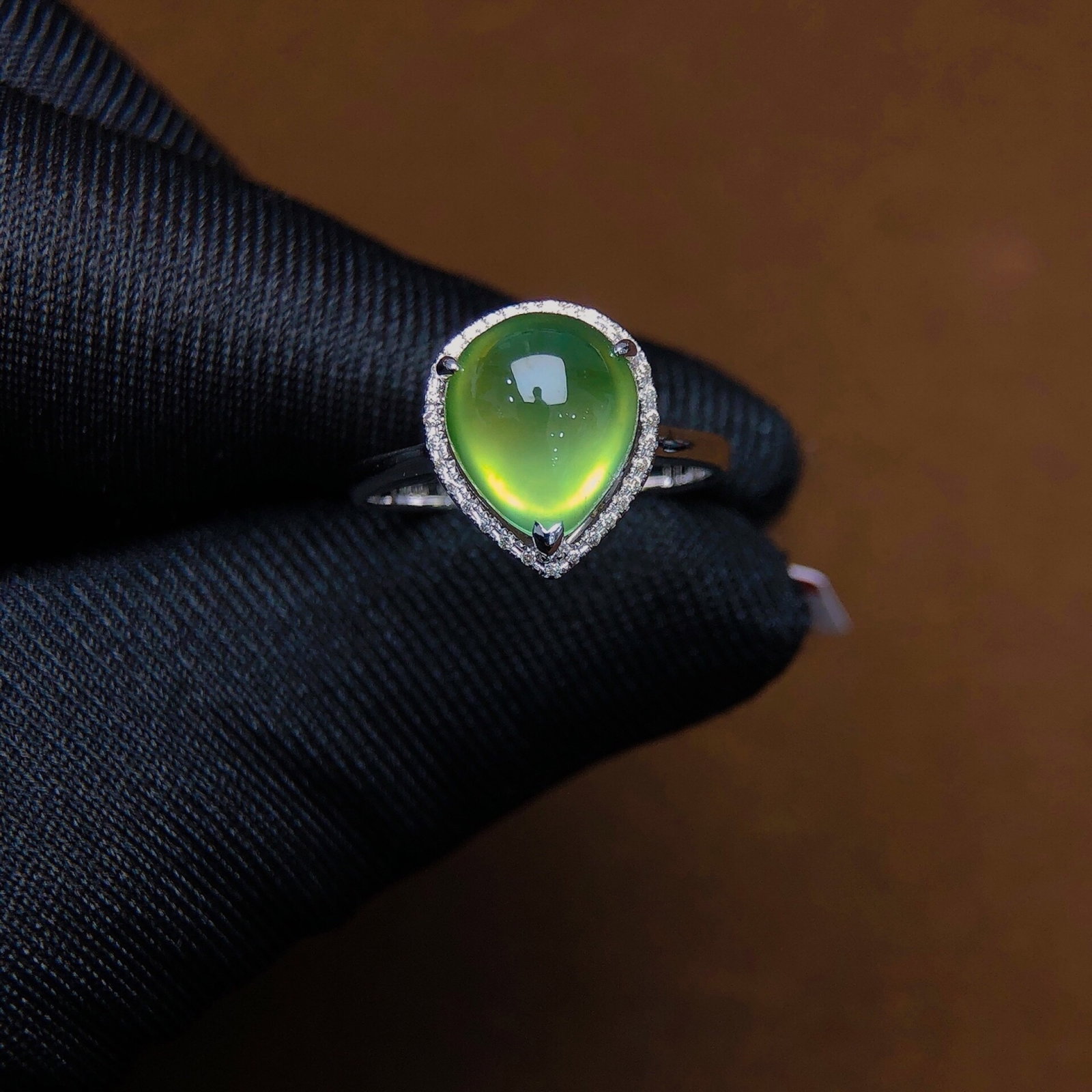 5.8Ctw Sterling Silver Inlaid Natural Gemstone Ring: 5.8Ctw Sterling Silver Inlaid Natural Gemstone Ring,Size:11mmx8.8mm 5.8Ctw纯银嵌天然宝石戒指