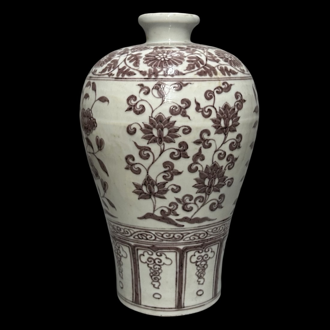 A Rare Underglaze-Red Flower Pattern Vase: A Rare Underglaze-Red Flower Pattern Vase,Qing Dynasty,China,Size:11.8inx6.1in
