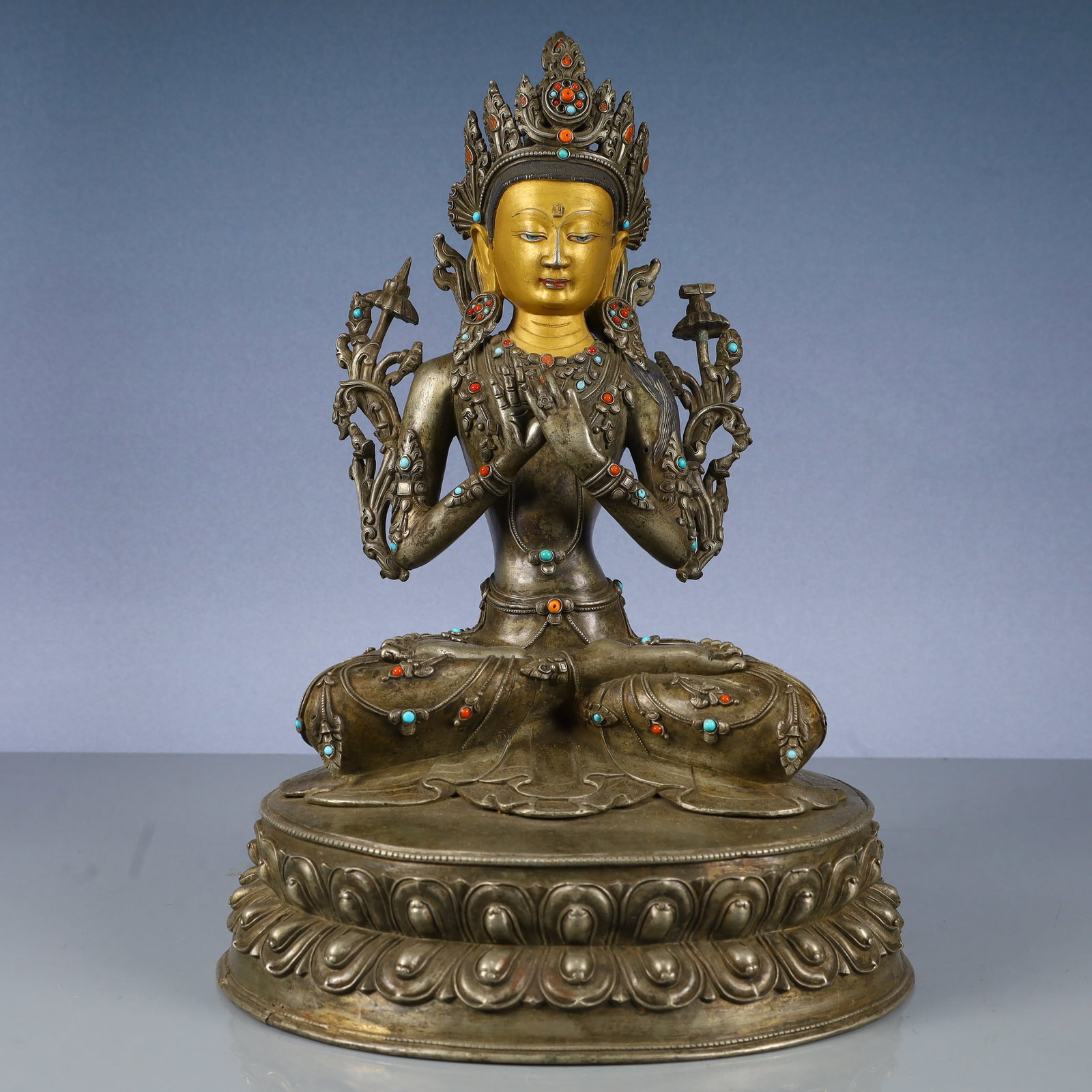 A Solemn Gilt Bronze Statue of Tara,Inlaid Gems and Turquoise: A Solemn Gilt Bronze Statue of Tara,Inlaid Gems and Turquoise,Qing Dynasty, China,Size:9.3inx8.7inx13in,Weight:5000g 铜鎏金度母像,嵌宝石绿&#