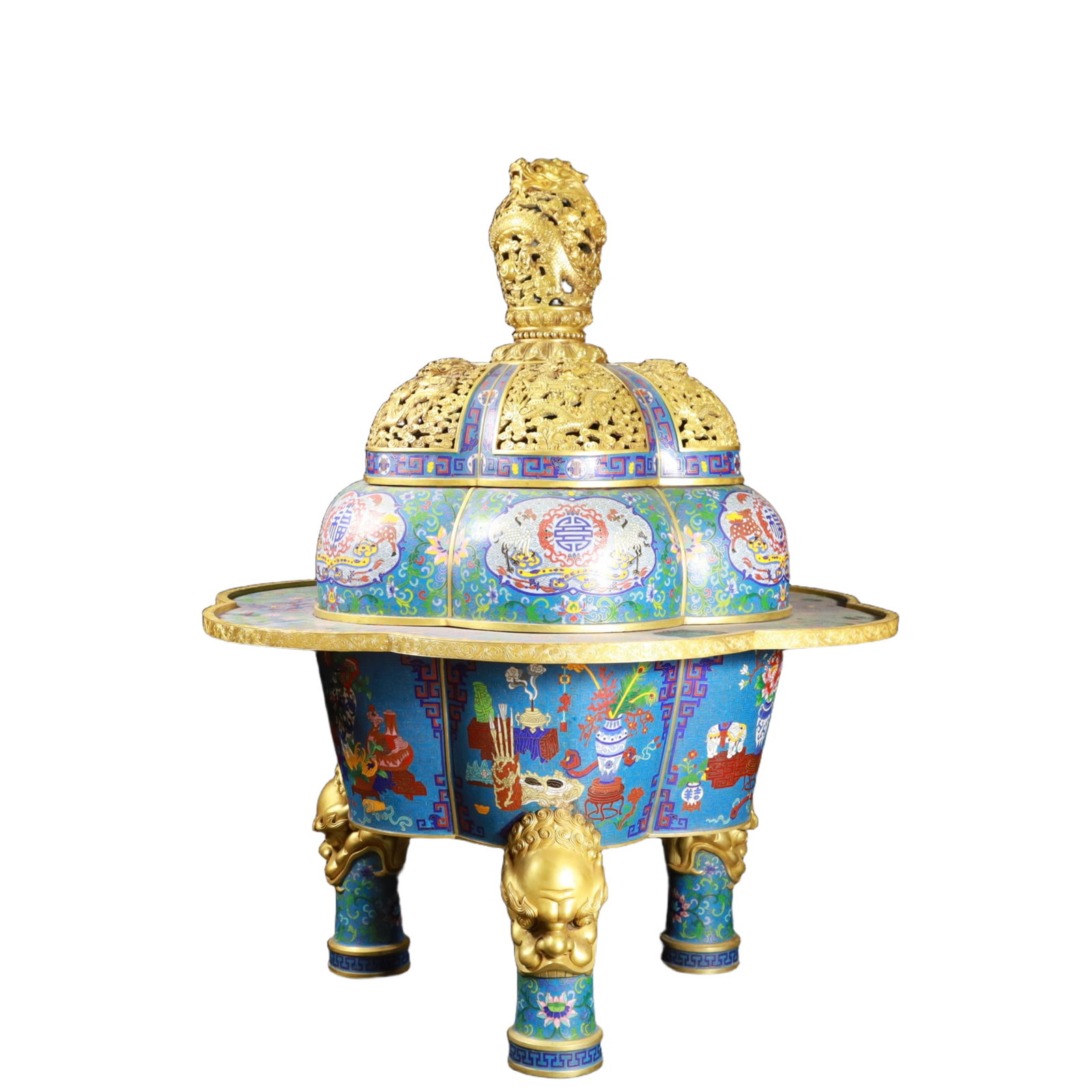 An Exquisite Cloisonne Flower Pattern Tripod Censer: An Exquisite Cloisonne Flower Pattern Tripod Censer,Qing Dynasty,China,Qianlong Six-character Mark,Size:33.5inx28.3in,Weight:60000g 景泰蓝花卉纹三足'