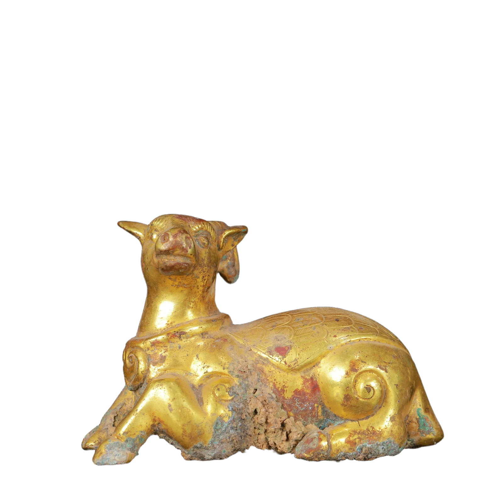 An Exquisite Gilt Bronze Sheep Ornament (1 of 9)