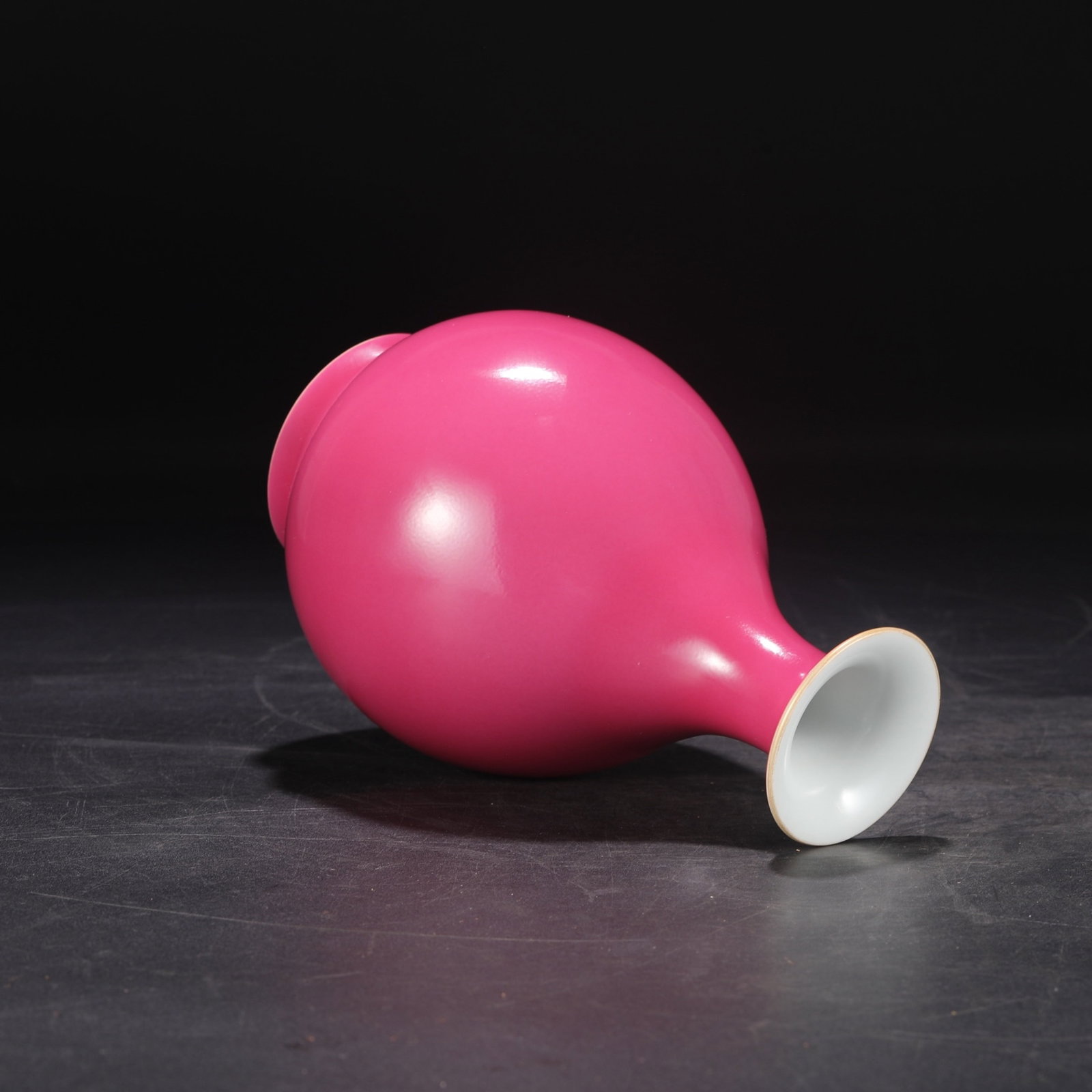 An Exquisite Ruby Red-Glazed Vase - 6