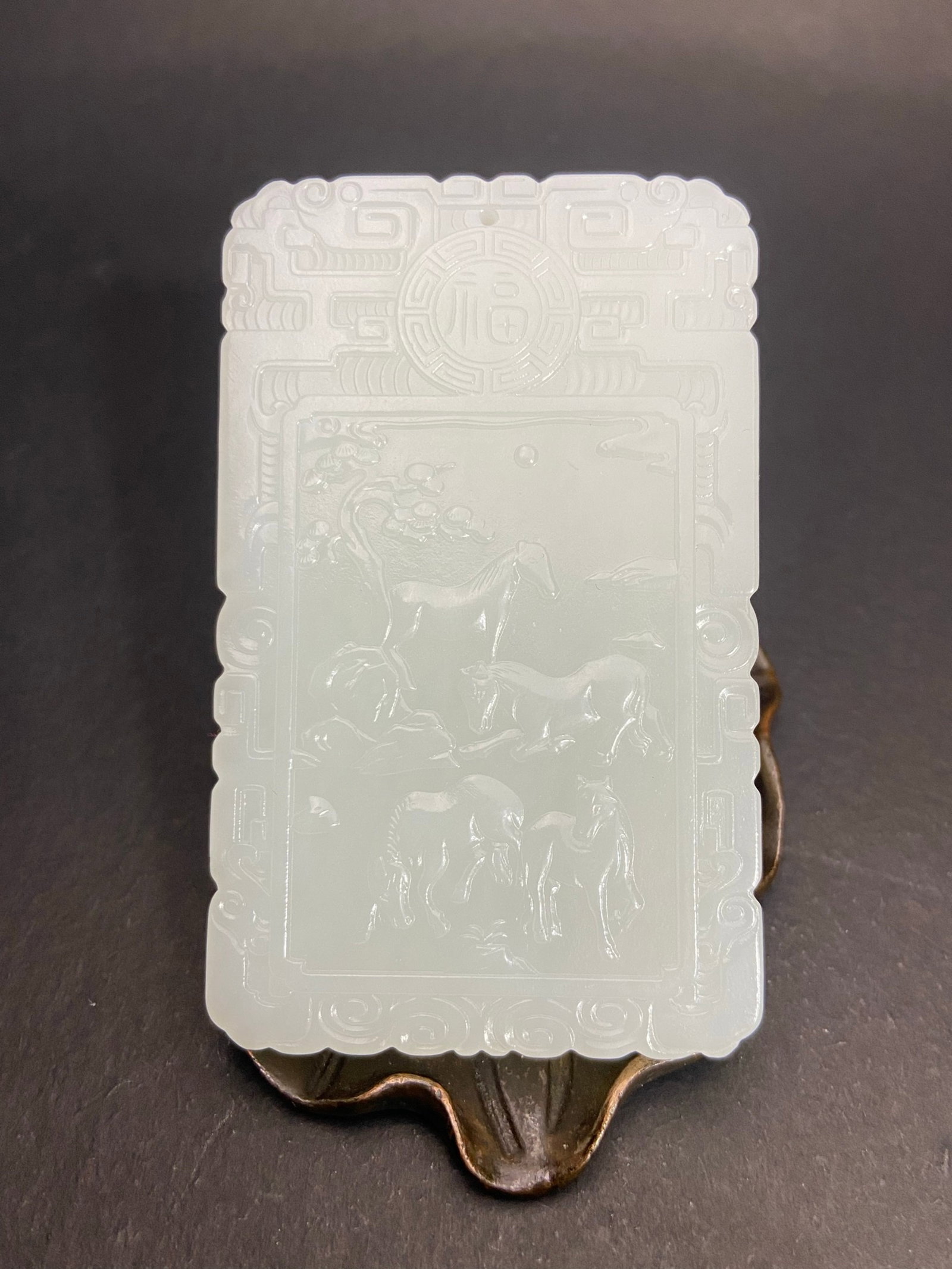 An Exquisite White Jade Horse Pattern Pendant: An Exquisite White Jade Horse Pattern Pendant,Qing Dynasty,China,Size:3.2inx2inx0.3in,Weight:72g 白玉马纹挂件,中国清代