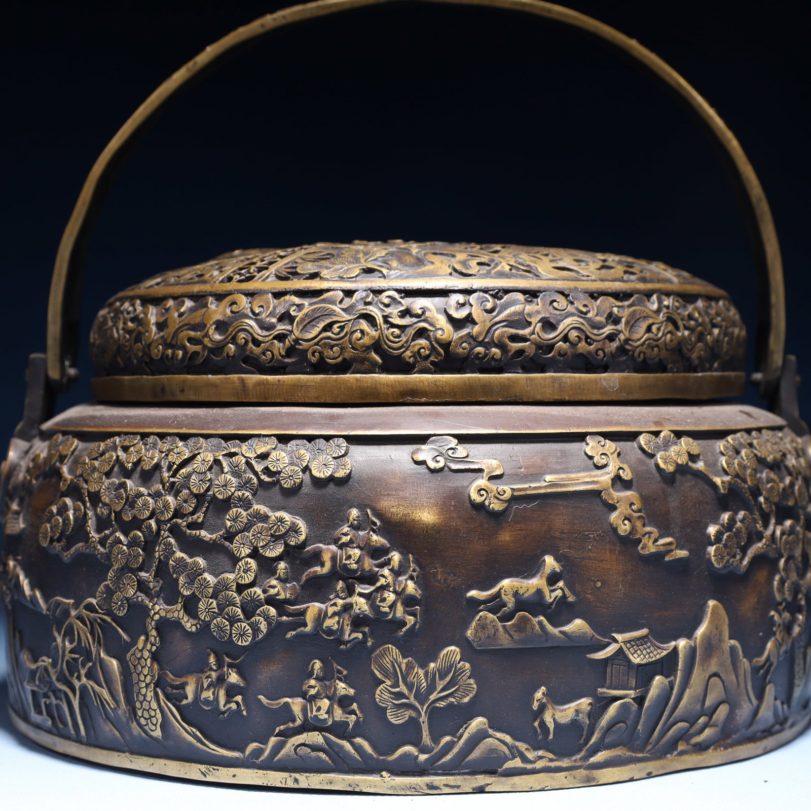 An Exquisite Bronze Landscape and Figure Pattern Censer: An Exquisite Bronze Landscape and Figure Pattern Censer,Qing Dynasty,China,Qianlong Six-character Mark,Size:10.2inx8.7in,Weight:4700g 铜山水人物纹香炉,&