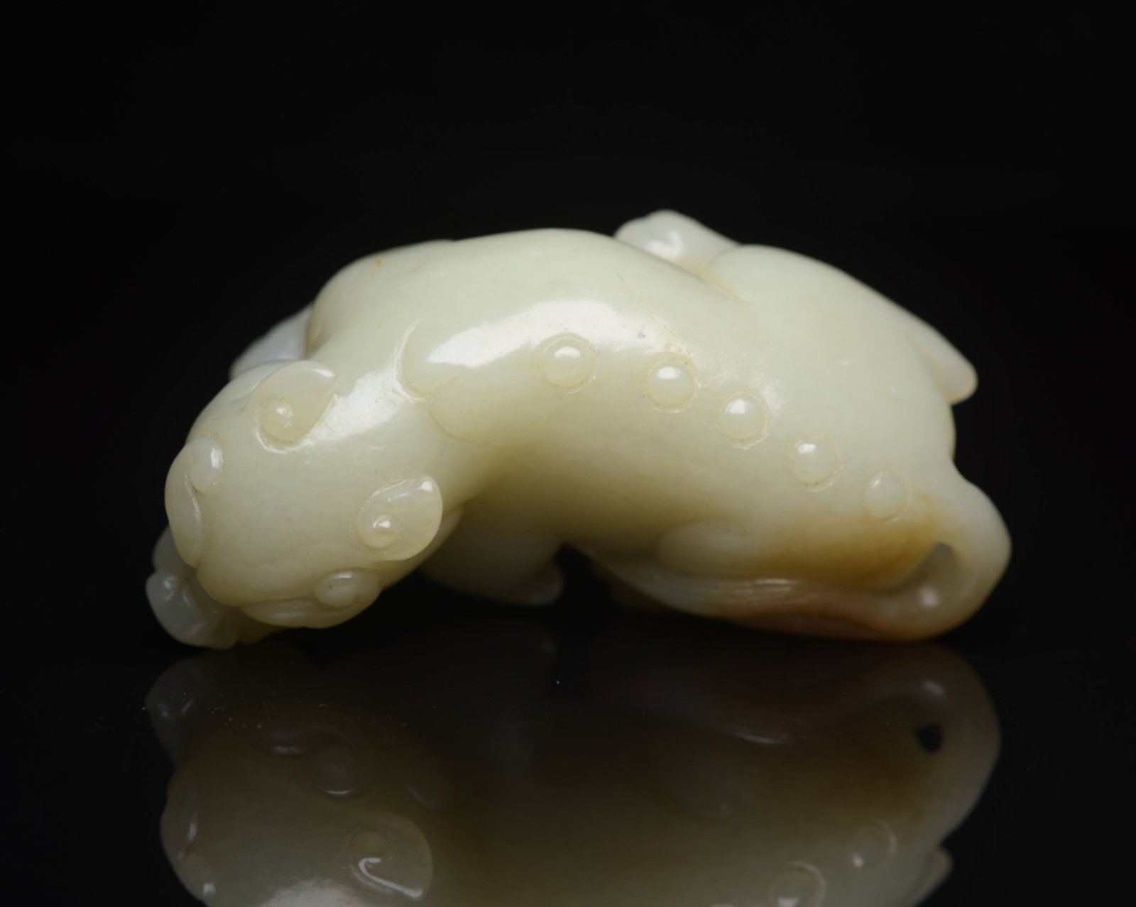 An Exquisite White Jade Auspicious Beast Ornament - 5