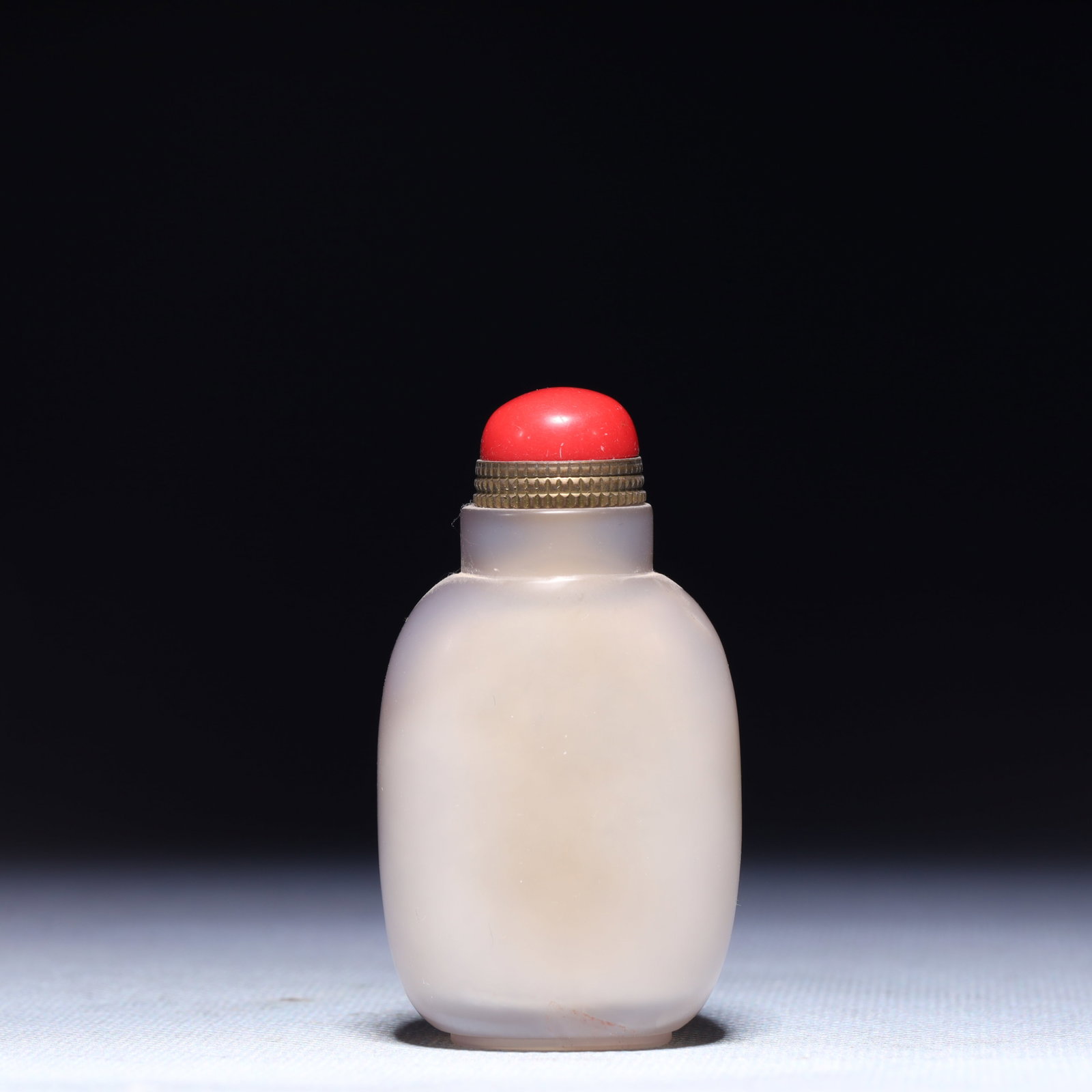 An Exquisite Agate Elephant Pattern Snuff Bottle - 5