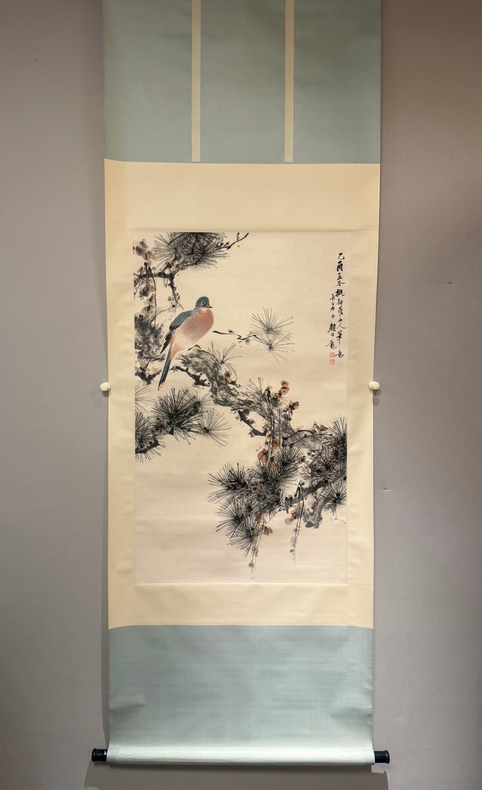 A Chinese Vertical Scroll Ink Painting of Flower and Bird on Paper: A Chinese Vertical Scroll Ink Painting of Flower and Bird on Paper,Yan Bolong,Size:37.8inx23.2in 一幅中国水墨花鸟画立轴,颜߫