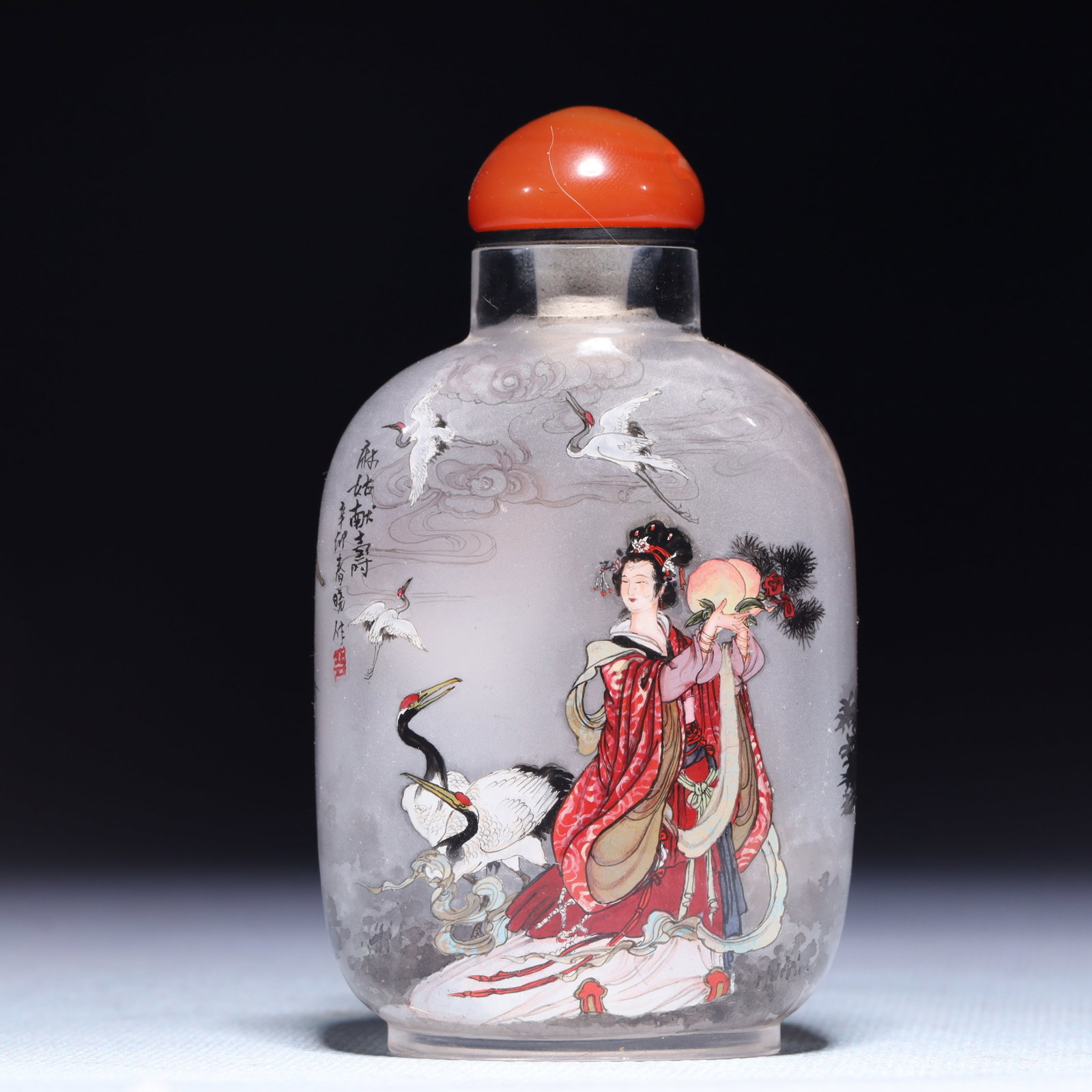 An Exquisite Crystal Figure Animal Pattern Snuff Bottle (1 of 10)
