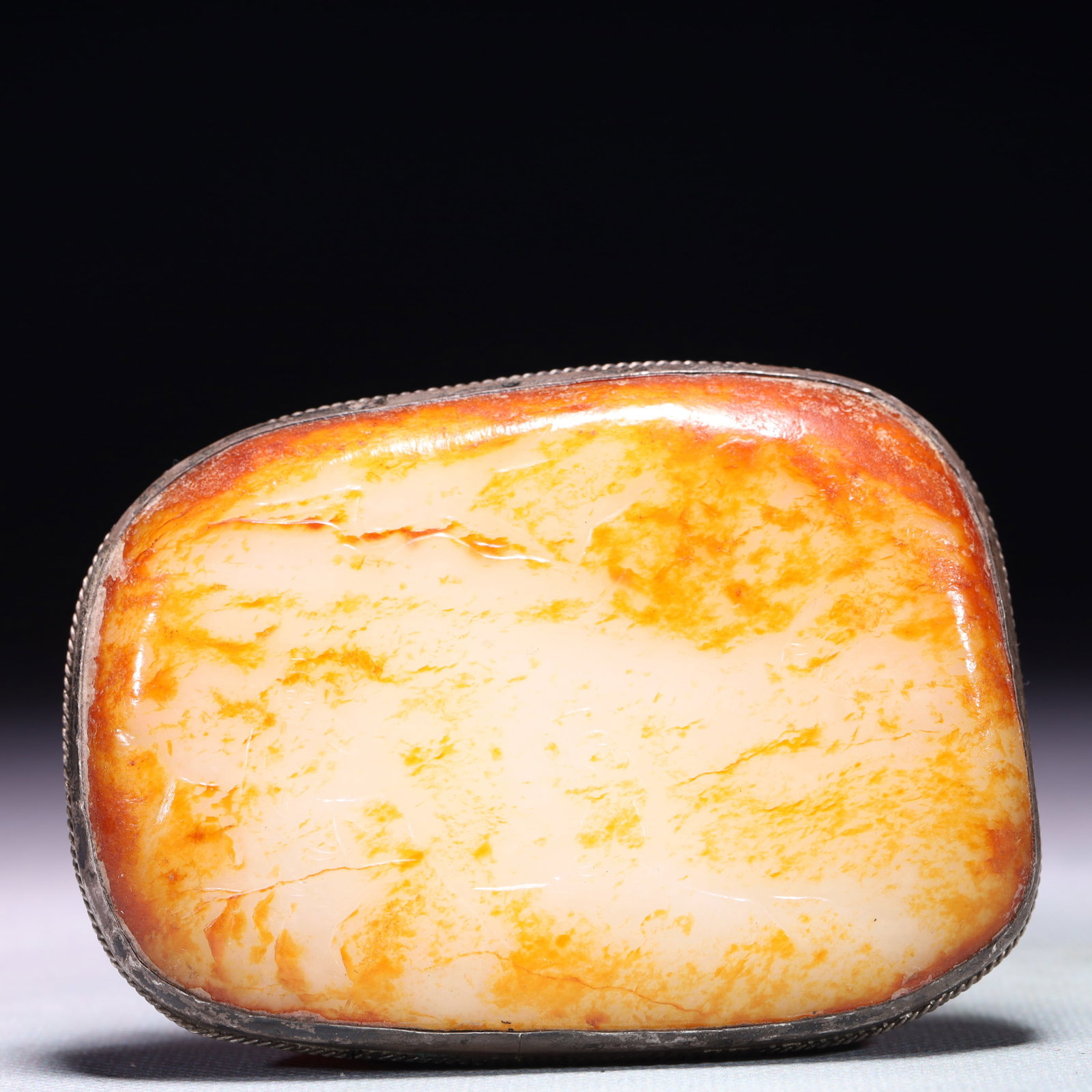 An Exquisite Silver Inlaid White Jade Character and Story Pattern Buckle: An Exquisite Silver Inlaid White Jade Character and Story Pattern Buckle,Qing Dynasty,China,Size:3.7inx2.8inx0.8in,Weight:192.2g 银嵌白玉人物故事纹