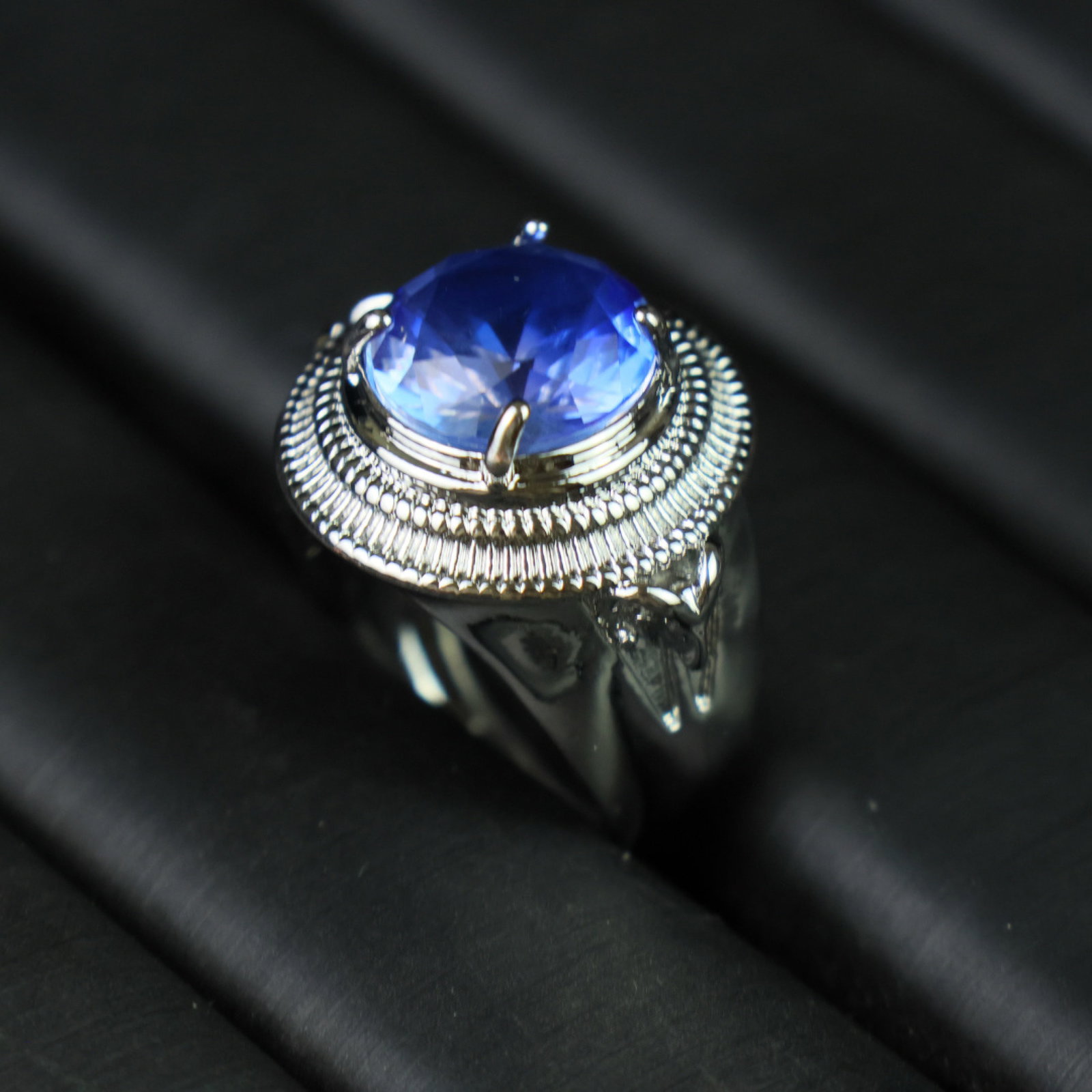 An Exquisite Ring - 6