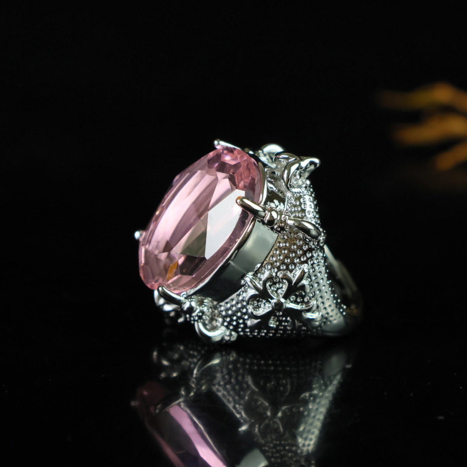 An Exquisite Ring - 3